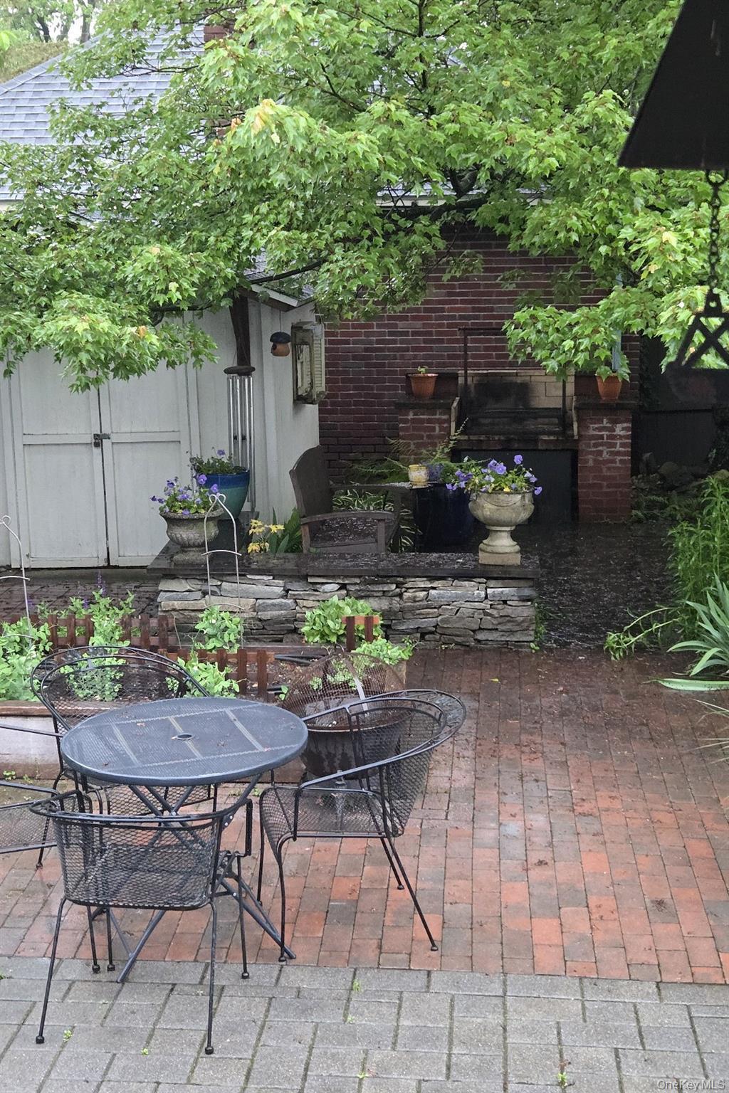 Single Family Albany  Ulster County, NY 12401, MLS-935251-46