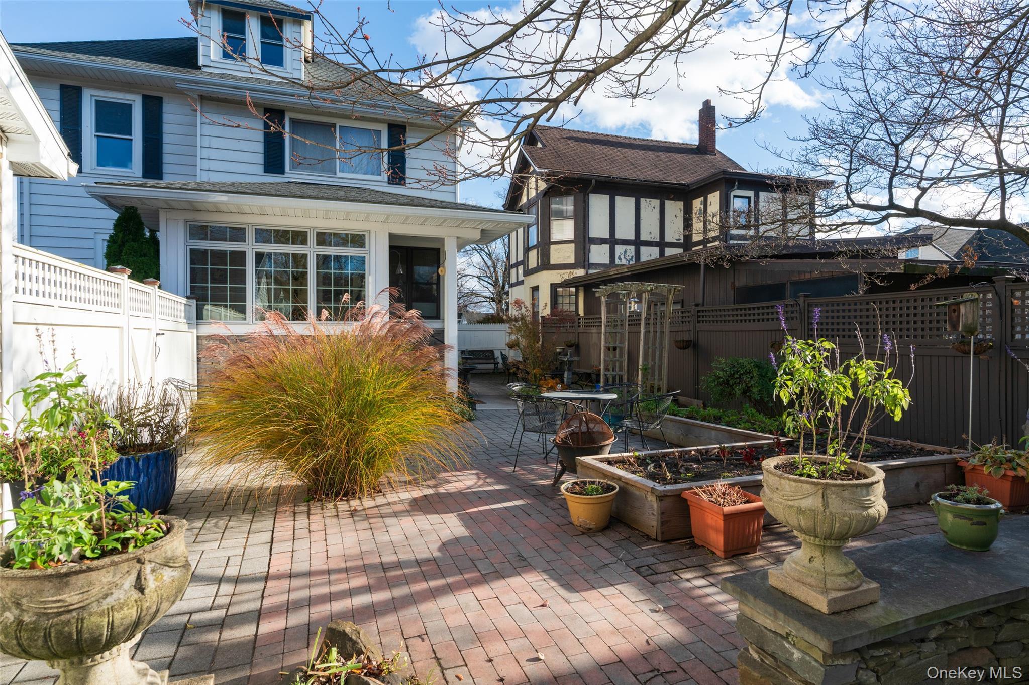 Single Family Albany  Ulster County, NY 12401, MLS-935251-6