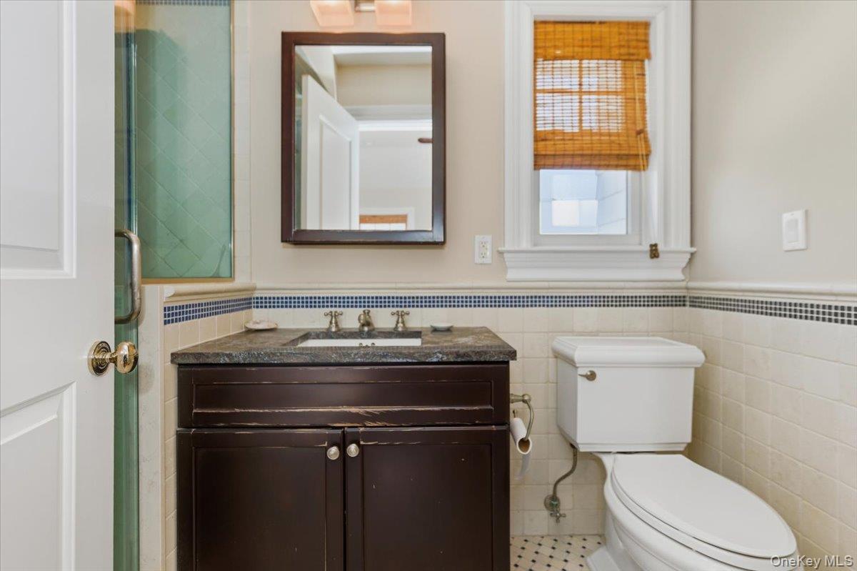 Single Family Dutchess Boulevard  Nassau County, NY 11509, MLS-935252-30