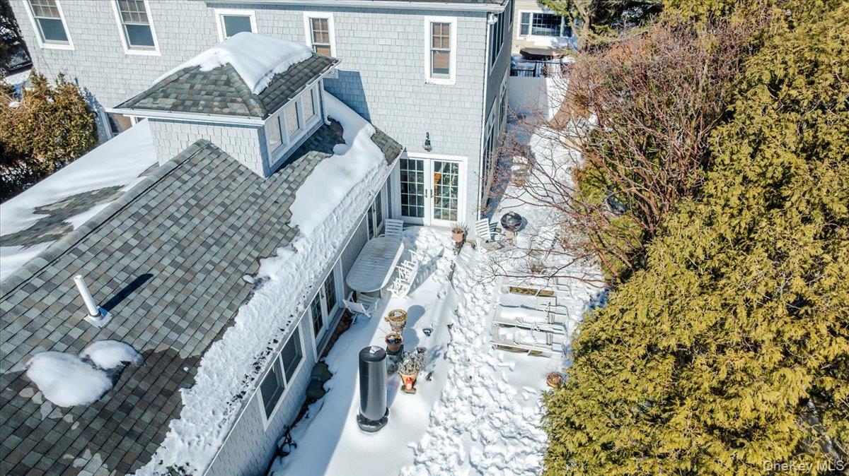 Single Family Dutchess Boulevard  Nassau County, NY 11509, MLS-935252-35