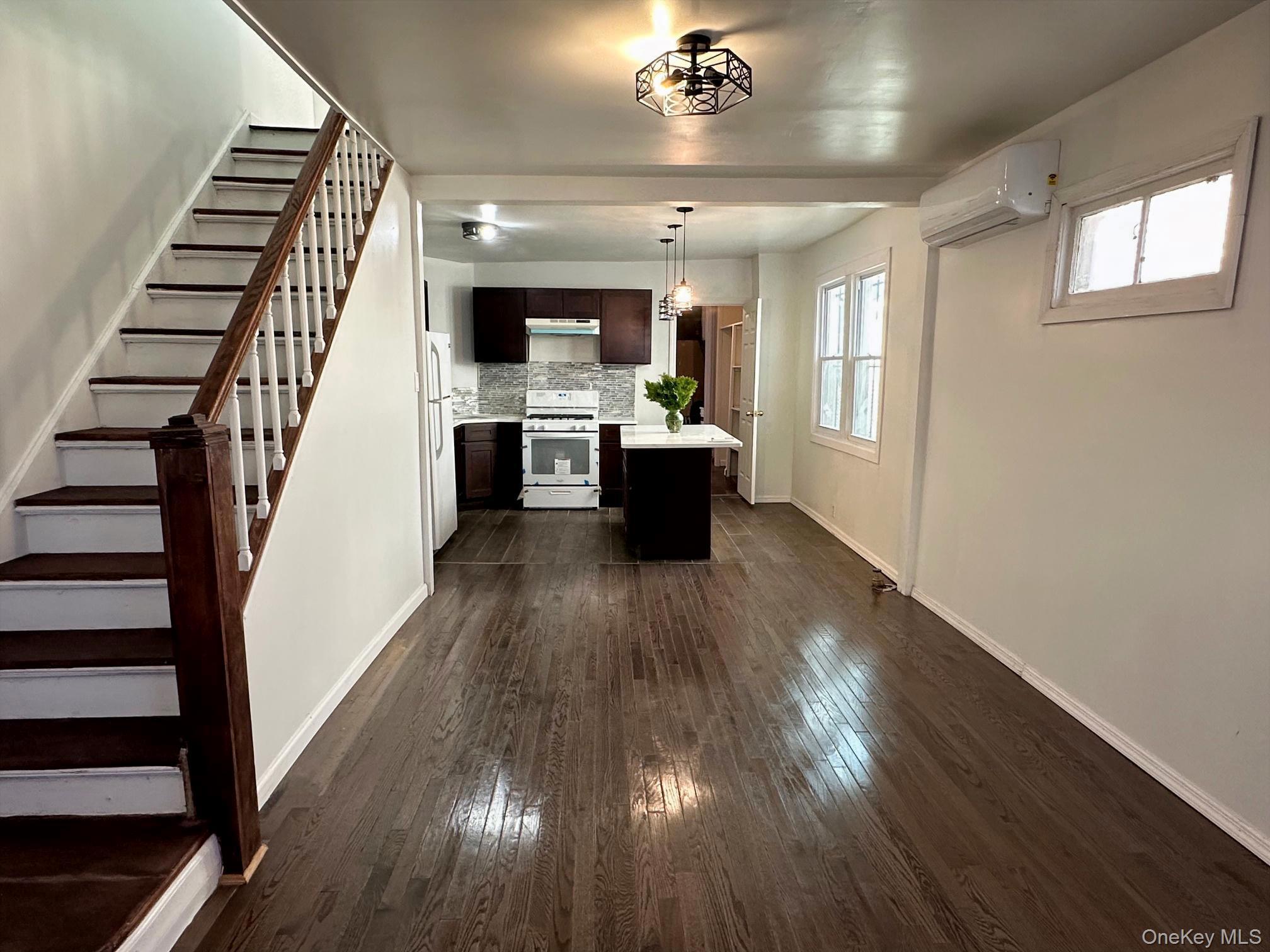 Single Family 128th Queens, NY 11420, MLS-935274-3