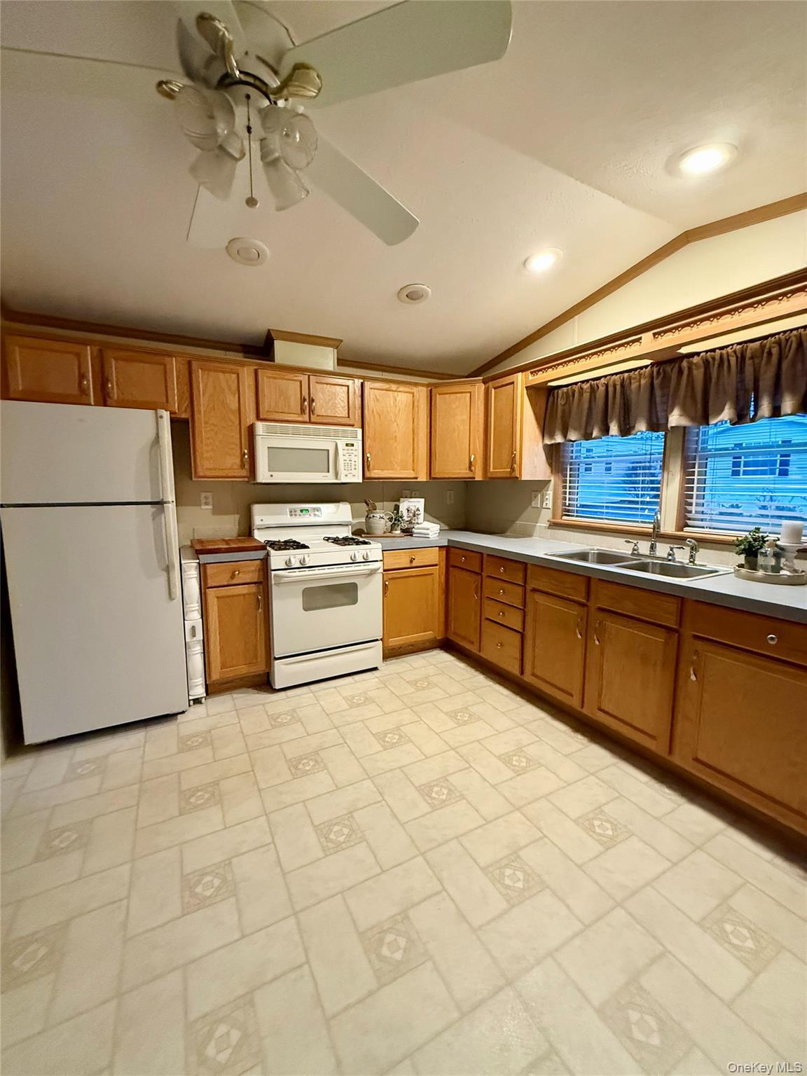 Single Family Mountain  Rockland County, NY 10980, MLS-935298-7