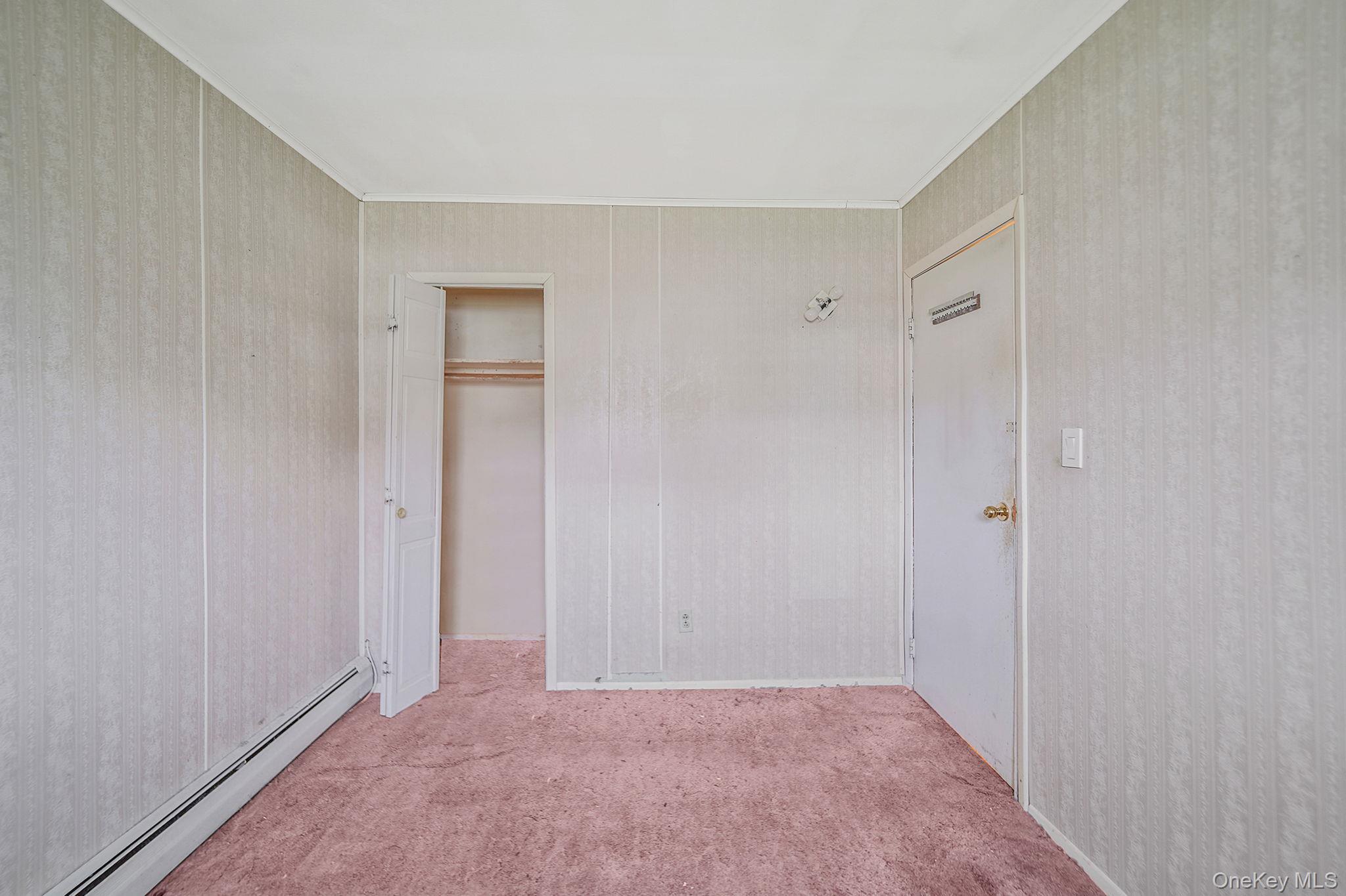 Single Family Rose Suffolk County, NY 11784, MLS-935359-16