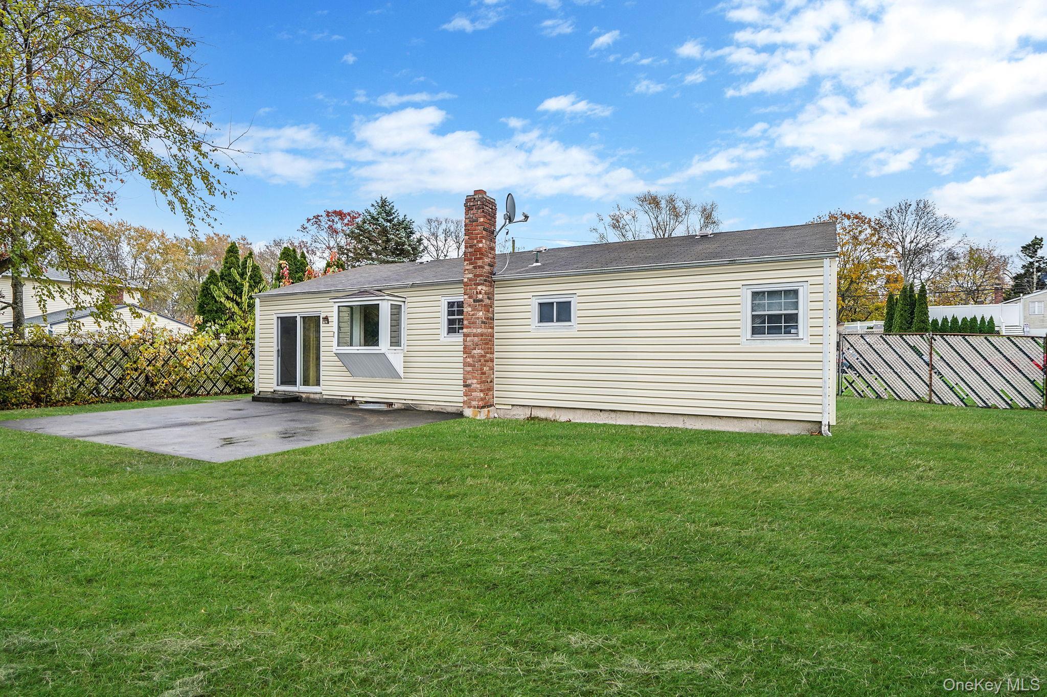 Single Family Rose  Suffolk County, NY 11784, MLS-935359-22