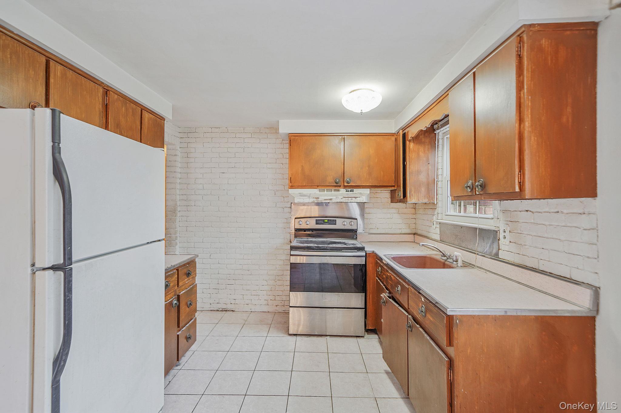 Single Family Rose Suffolk County, NY 11784, MLS-935359-7