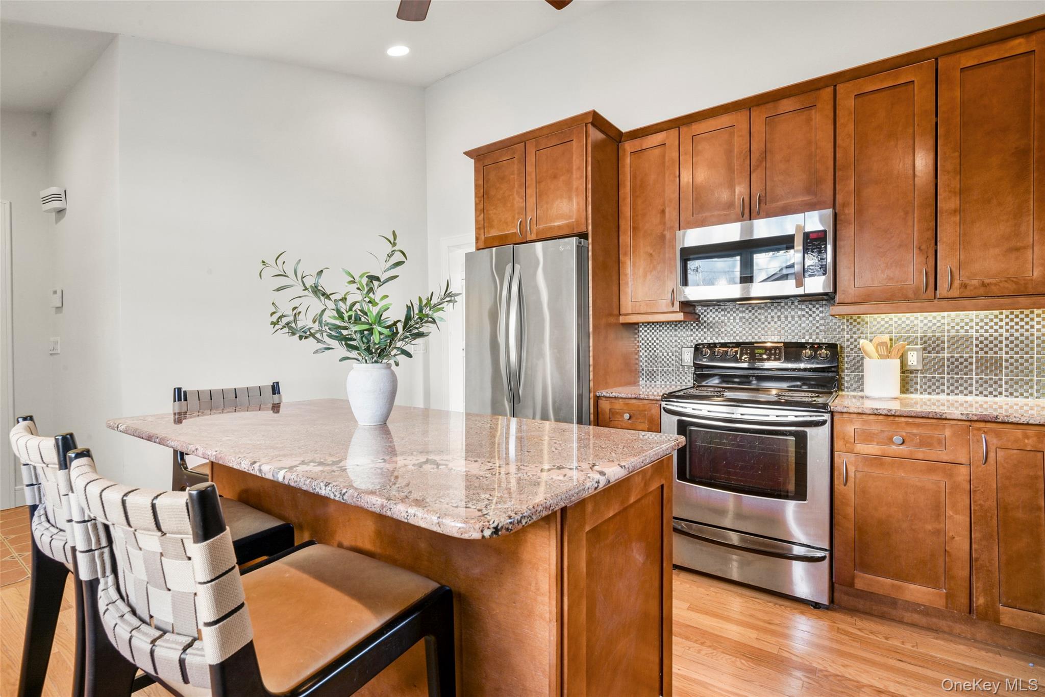 Single Family Old White Plains  Westchester County, NY 10591, MLS-935362-17