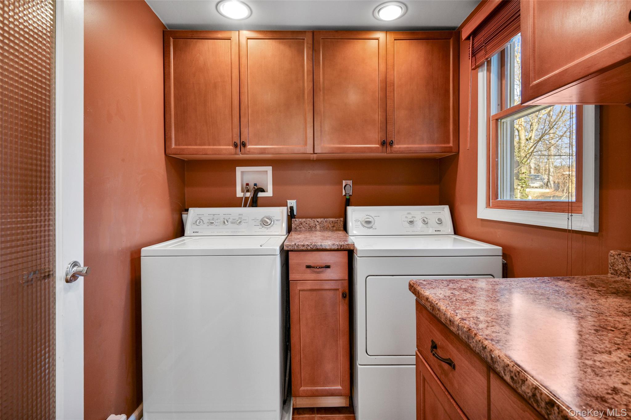 Single Family Old White Plains  Westchester County, NY 10591, MLS-935362-32