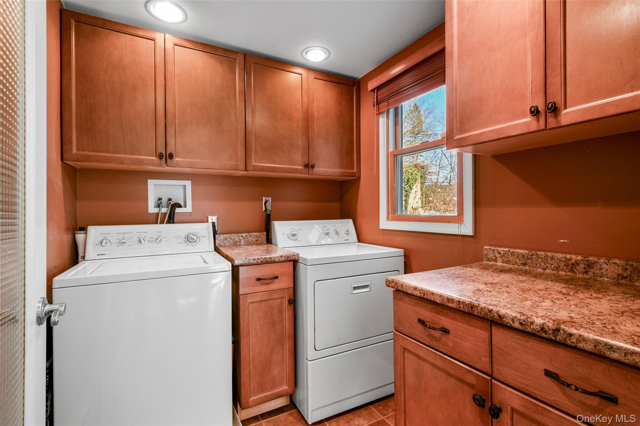 Single Family Old White Plains  Westchester County, NY 10591, MLS-935362-33