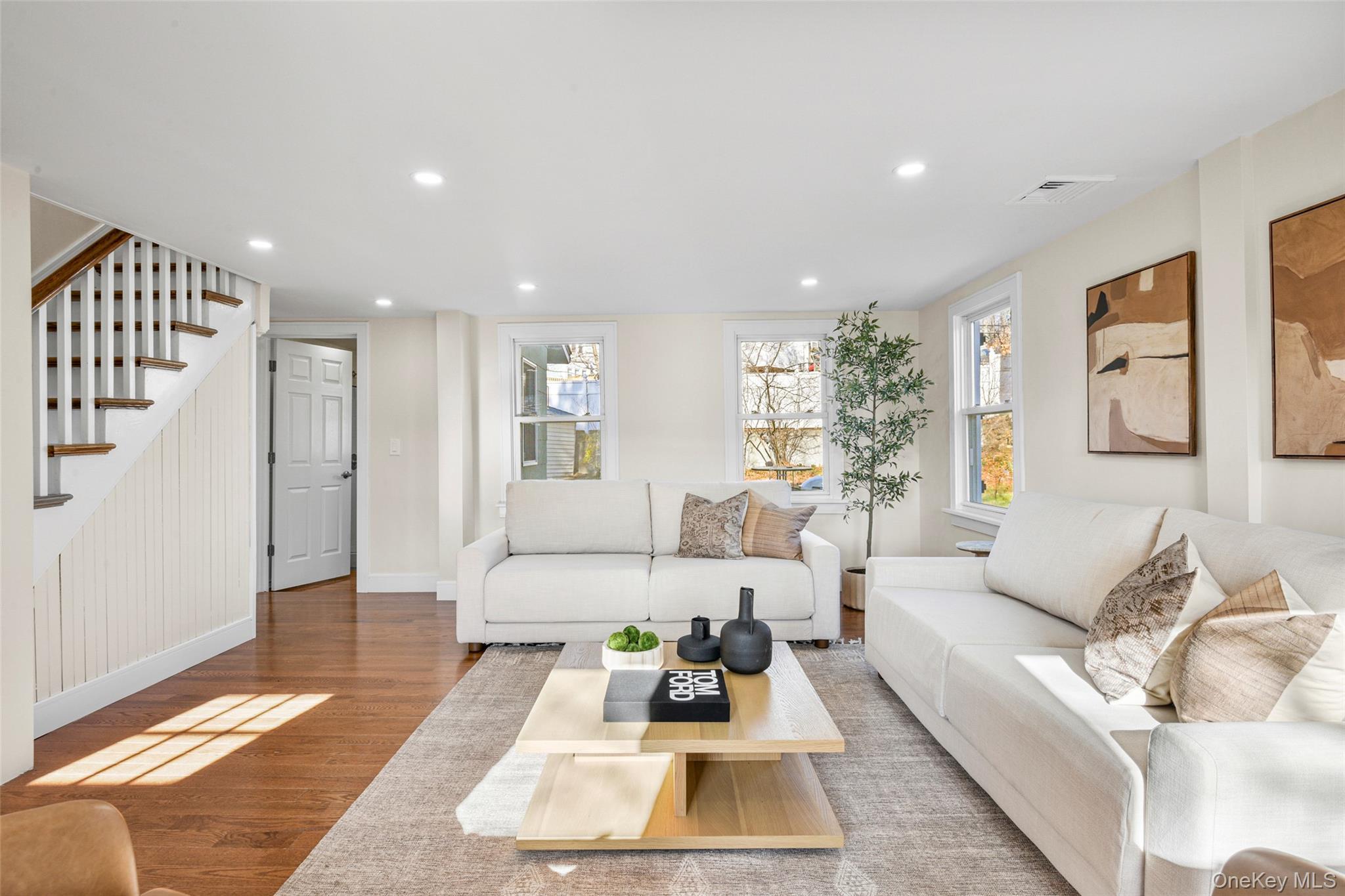 Single Family Old White Plains  Westchester County, NY 10591, MLS-935362-6