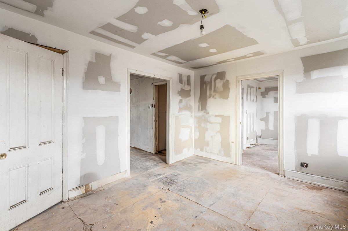 Single Family 57th  Queens, NY 11378, MLS-935389-15