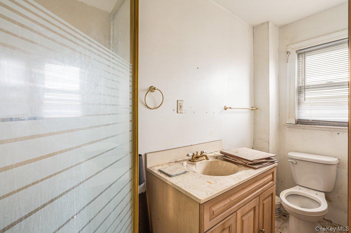 Single Family 57th  Queens, NY 11378, MLS-935389-20