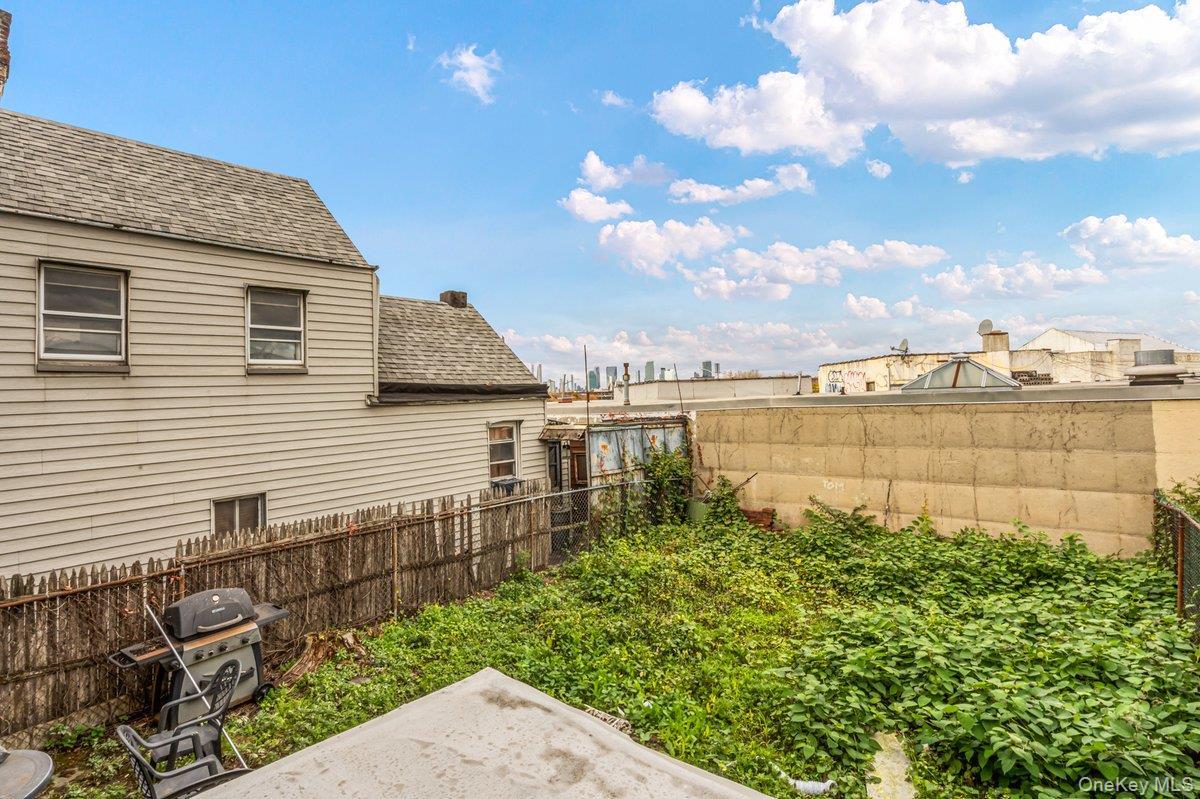 Single Family 57th  Queens, NY 11378, MLS-935389-21