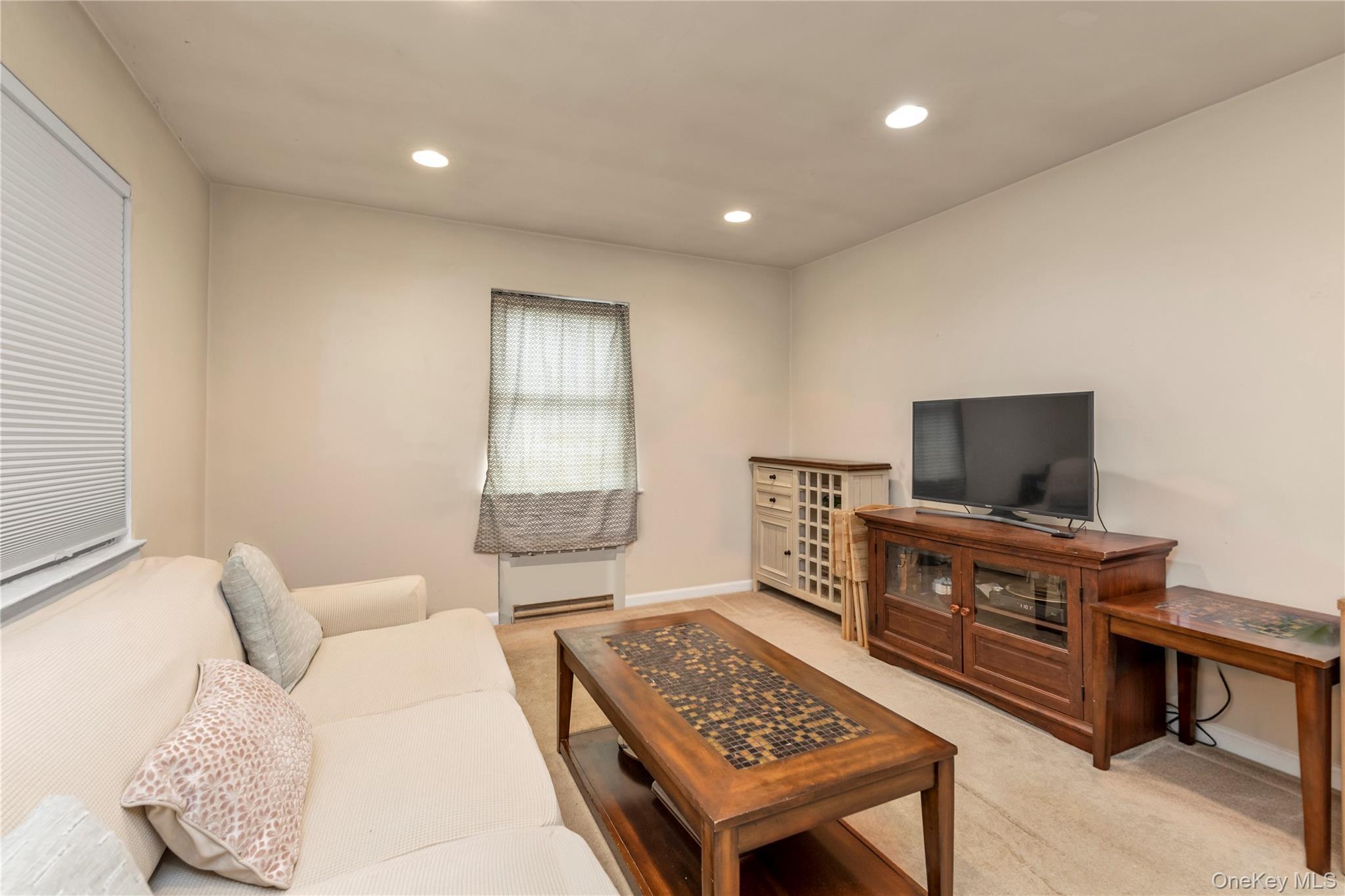 Coop 217th  Queens, NY 11364, MLS-935391-2