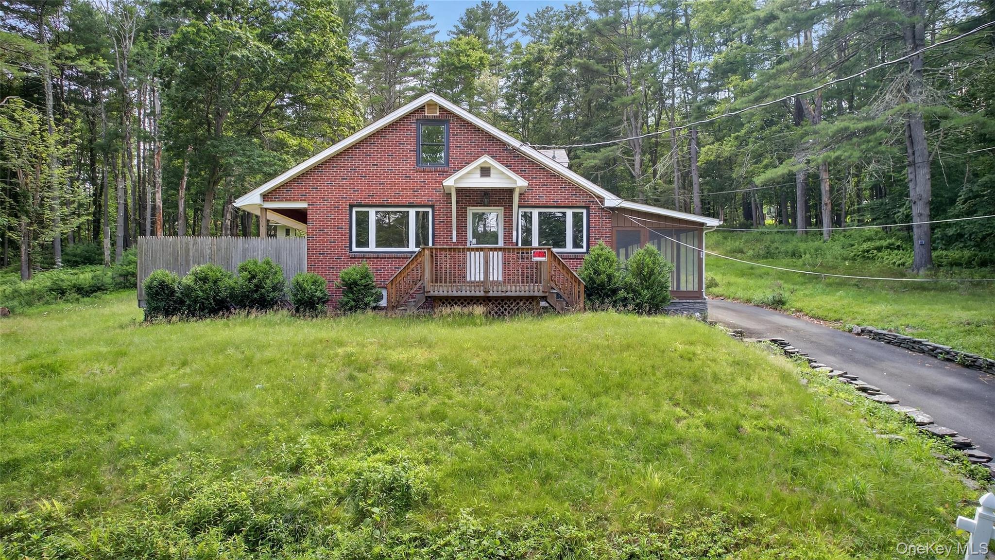 Single Family Luxton Lake  Sullivan County, NY 12764, MLS-935400-2