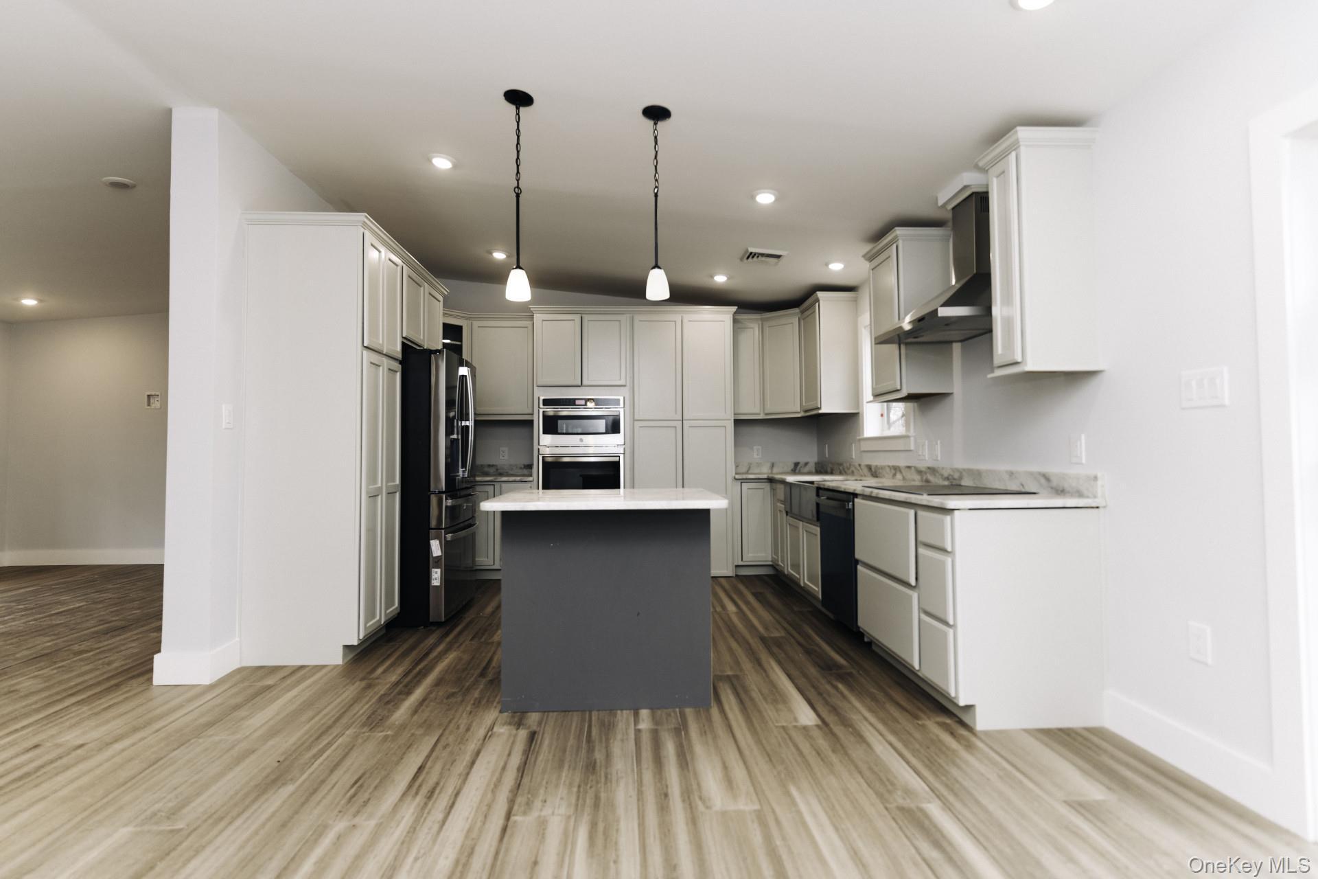 Single Family Sands  Ulster County, NY 12547, MLS-935404-21