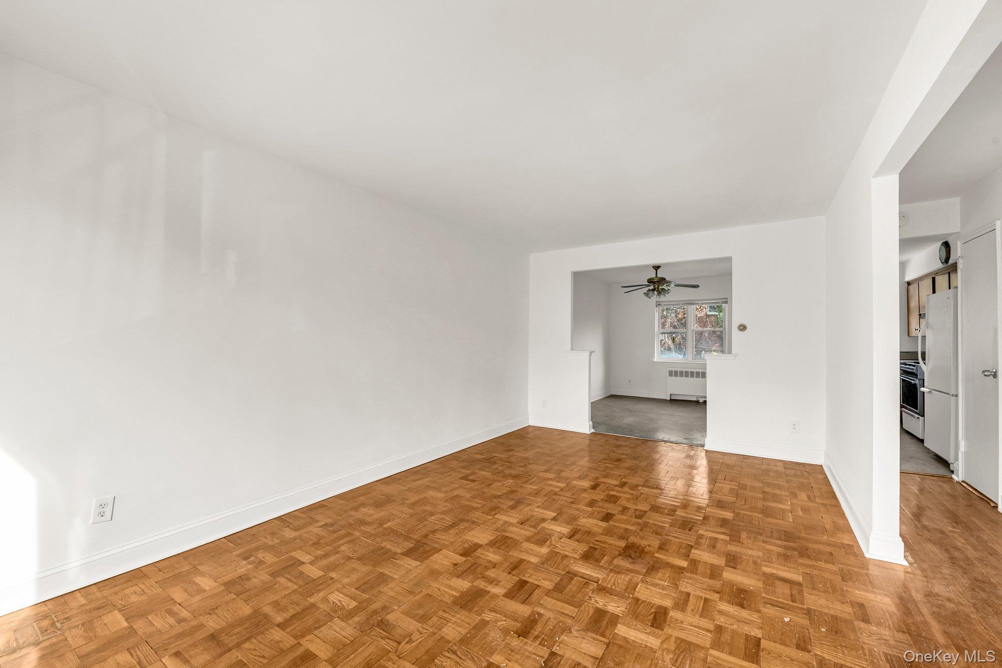 Single Family Edison  Bronx, NY 10461, MLS-935406-10