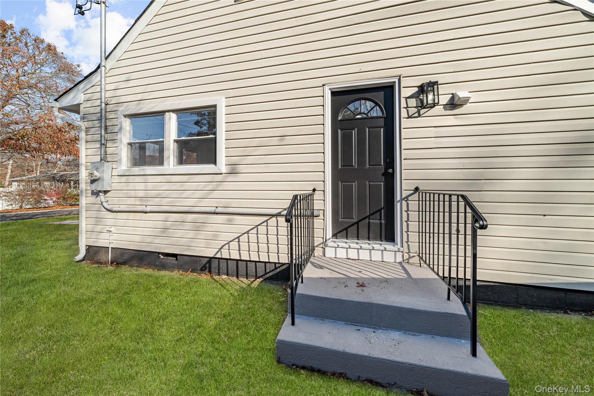 Single Family Carr  Suffolk County, NY 11727, MLS-935427-17