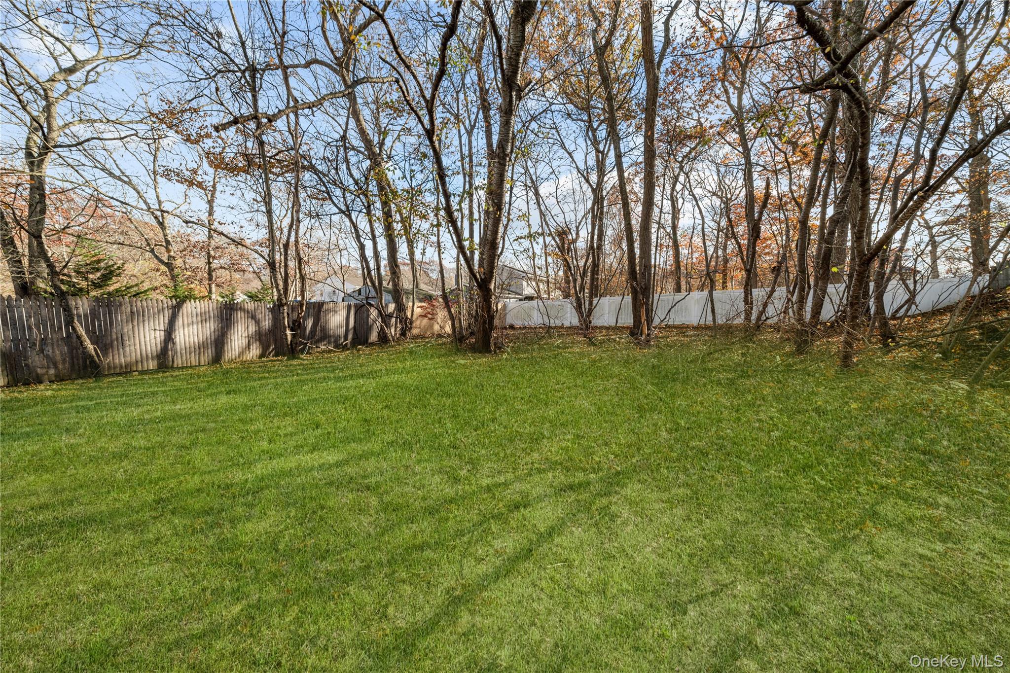 Single Family Carr  Suffolk County, NY 11727, MLS-935427-19