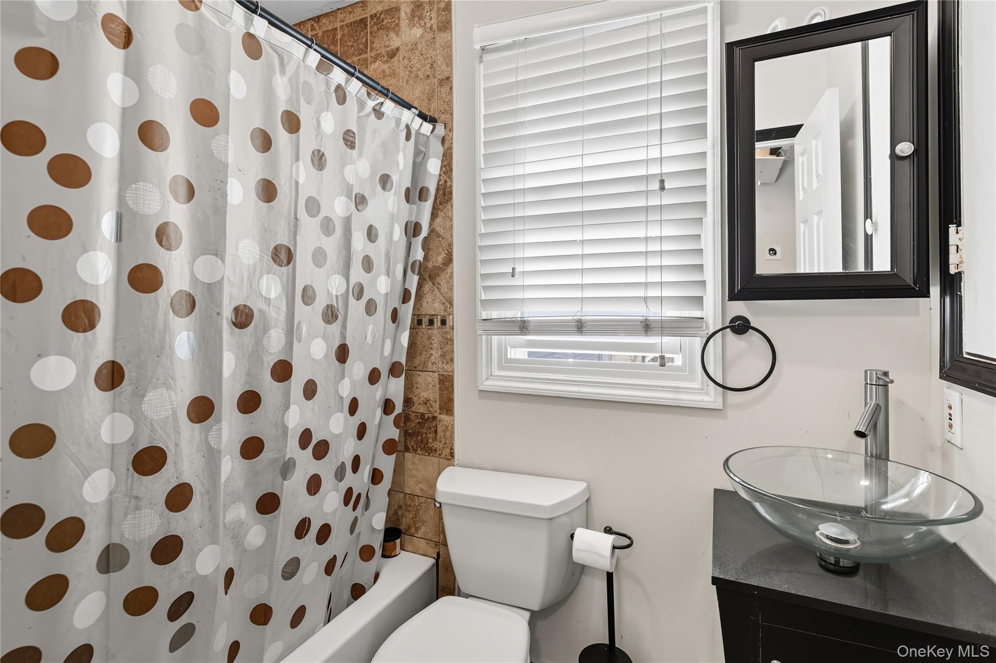 Single Family 5th  Nassau County, NY 11714, MLS-935446-14