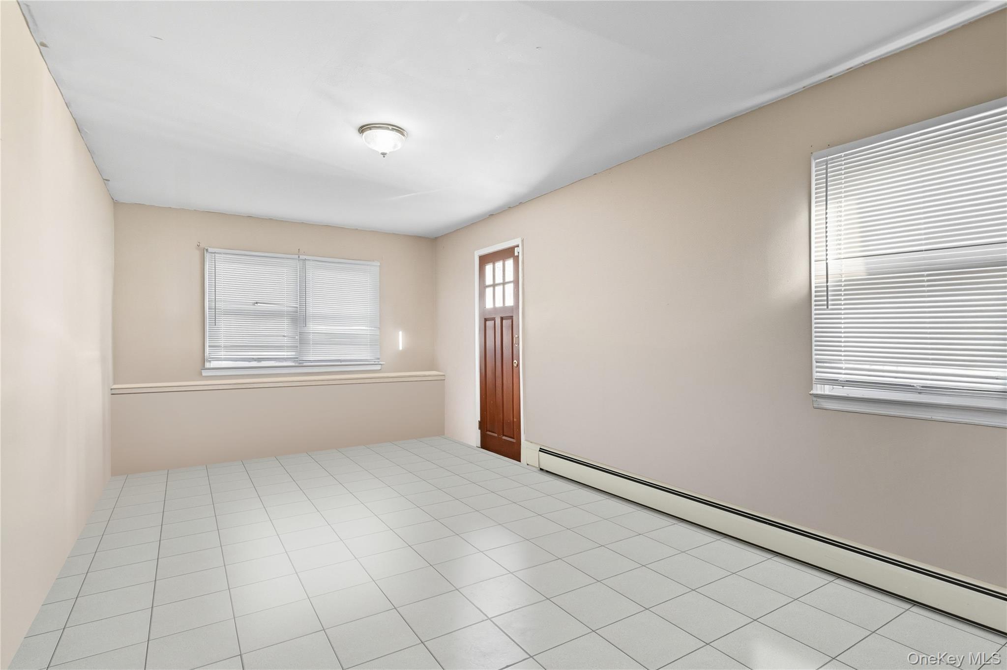 Single Family 5th  Nassau County, NY 11714, MLS-935446-17