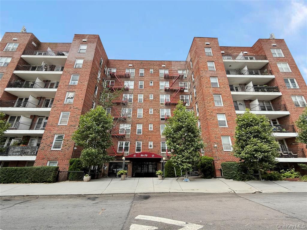 Coop 129 St  Queens, NY 11415, MLS-935474-14