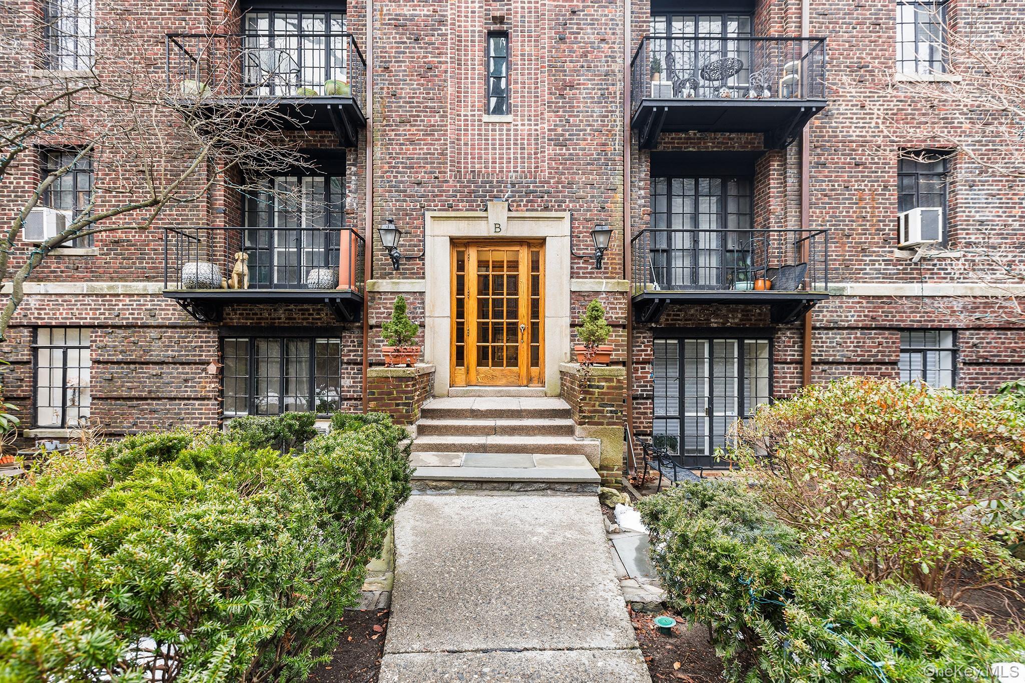 Coop Broadway Westchester County, NY 10601, MLS-935507-15