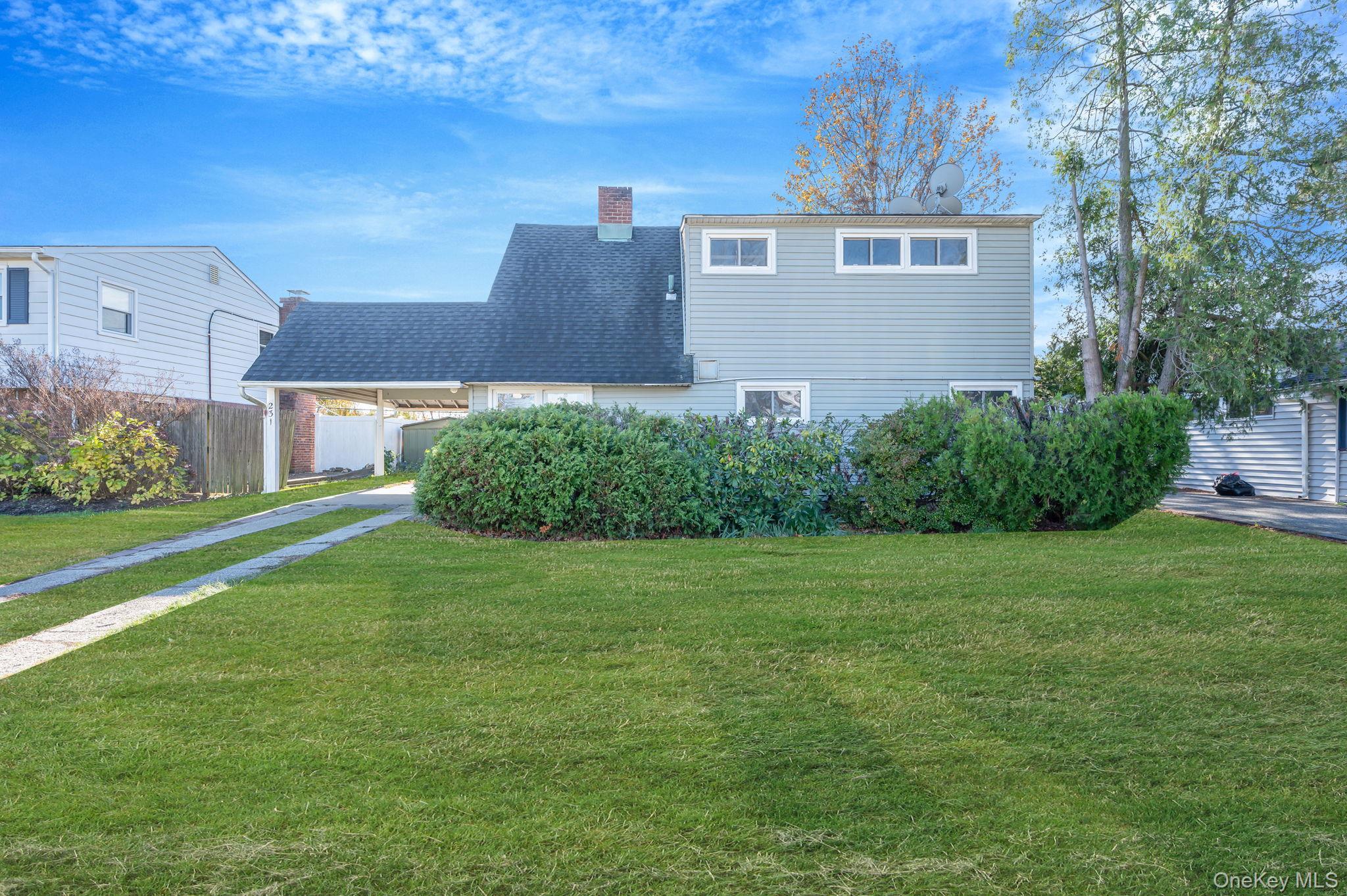 Single Family Blacksmith Nassau County, NY 11756, MLS-935546-2