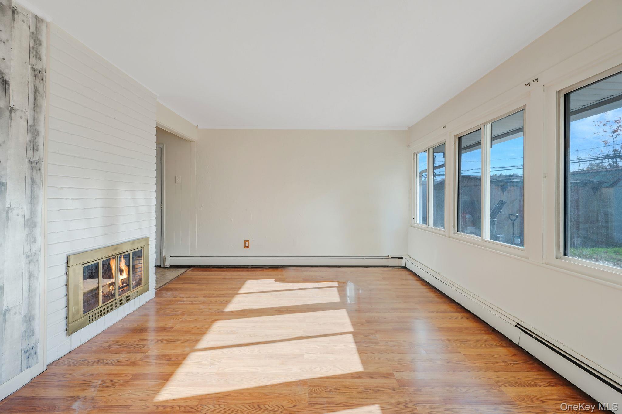 Single Family Blacksmith Nassau County, NY 11756, MLS-935546-6