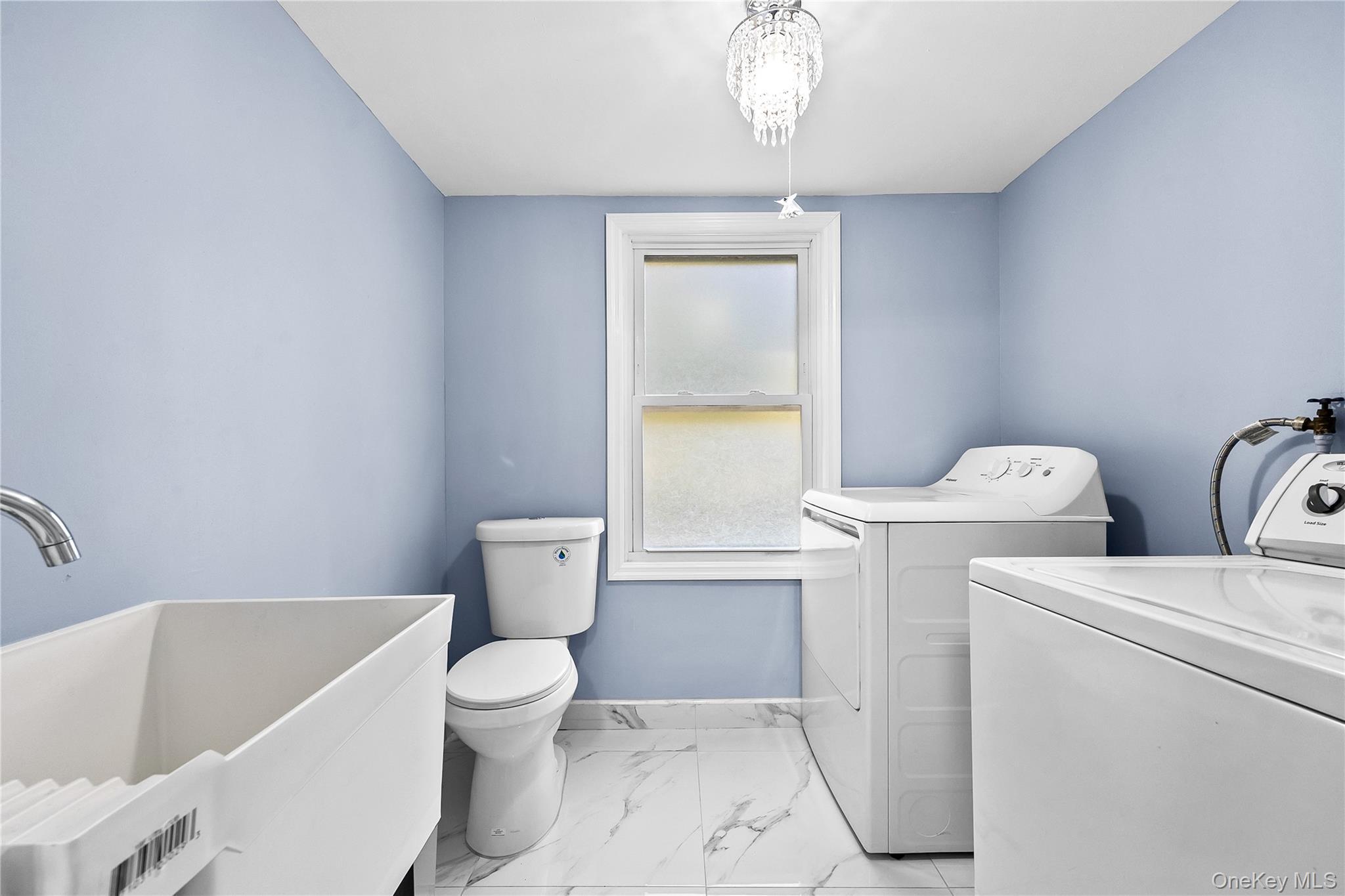 Single Family Hutchinson  Westchester County, NY 10552, MLS-935548-12