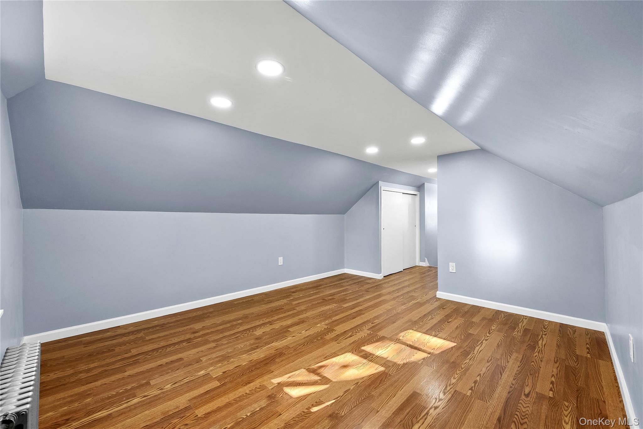 Single Family Hutchinson  Westchester County, NY 10552, MLS-935548-23