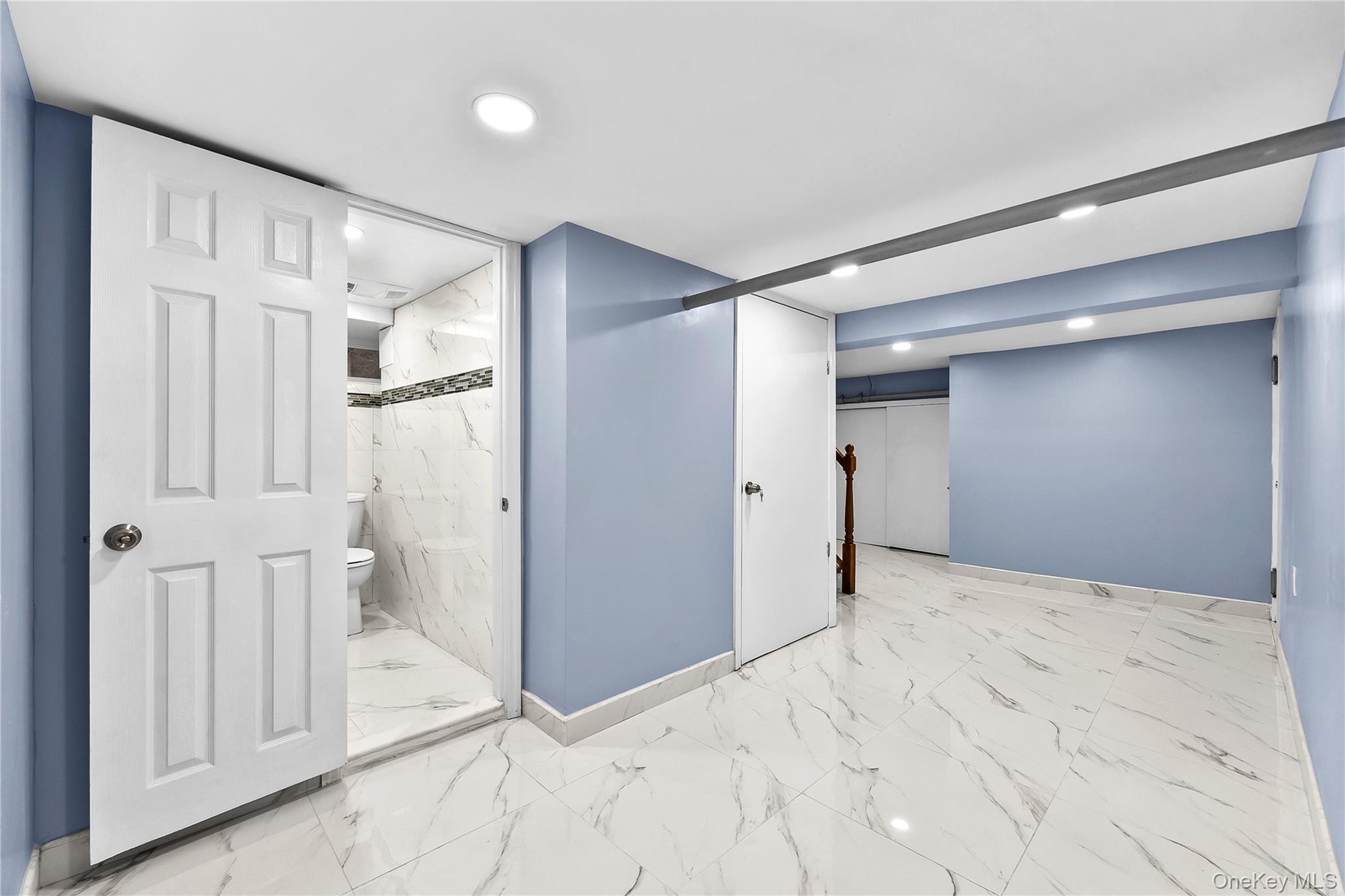 Single Family Hutchinson  Westchester County, NY 10552, MLS-935548-28