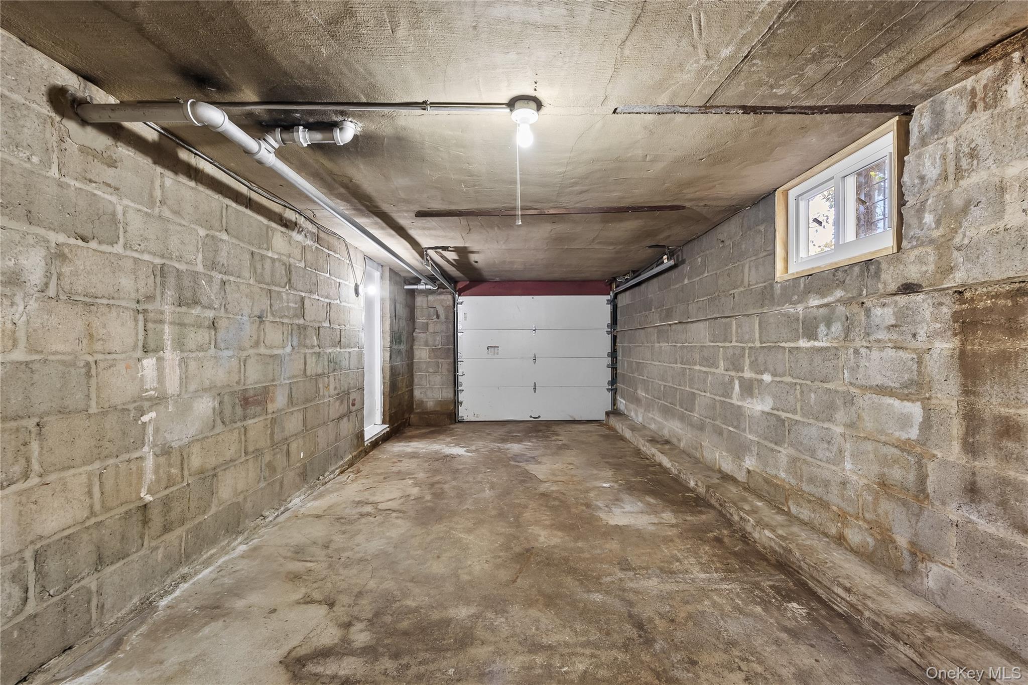 Single Family Hutchinson  Westchester County, NY 10552, MLS-935548-32