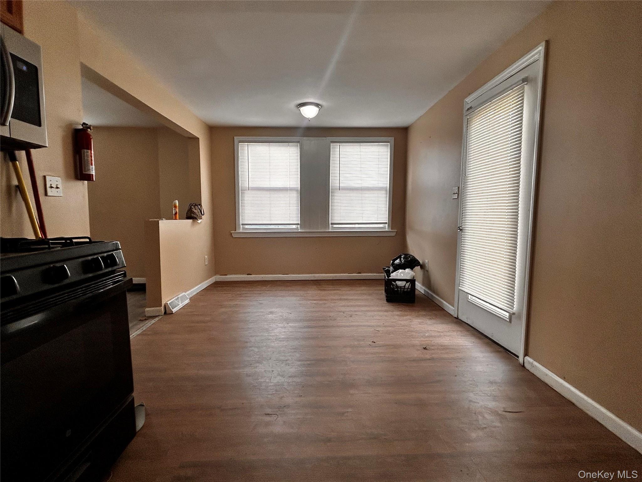 Single Family Dupont Orange County, NY 12550, MLS-935553-2