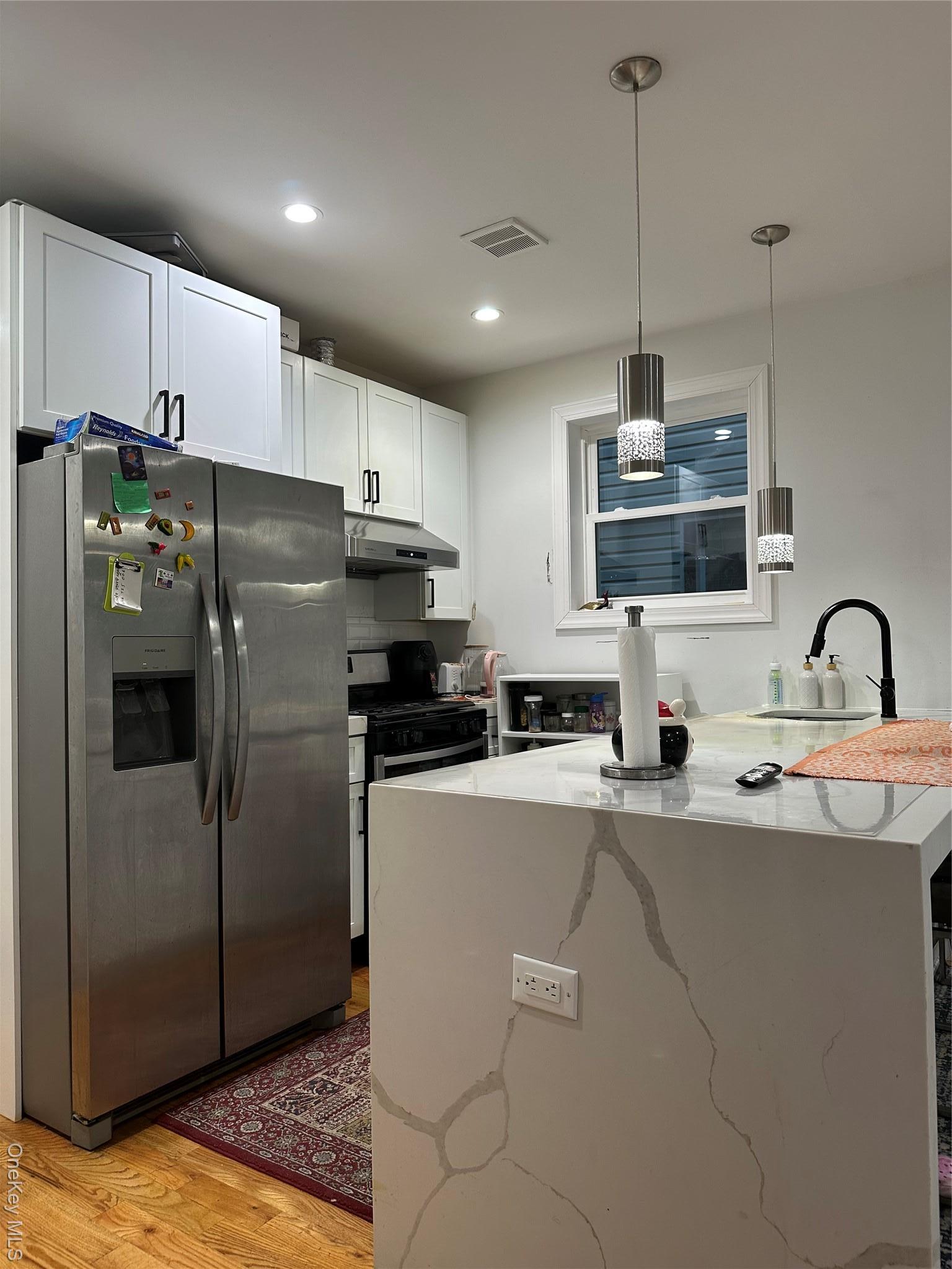 Single Family Vanderveer Queens, NY 11428, MLS-935557-8