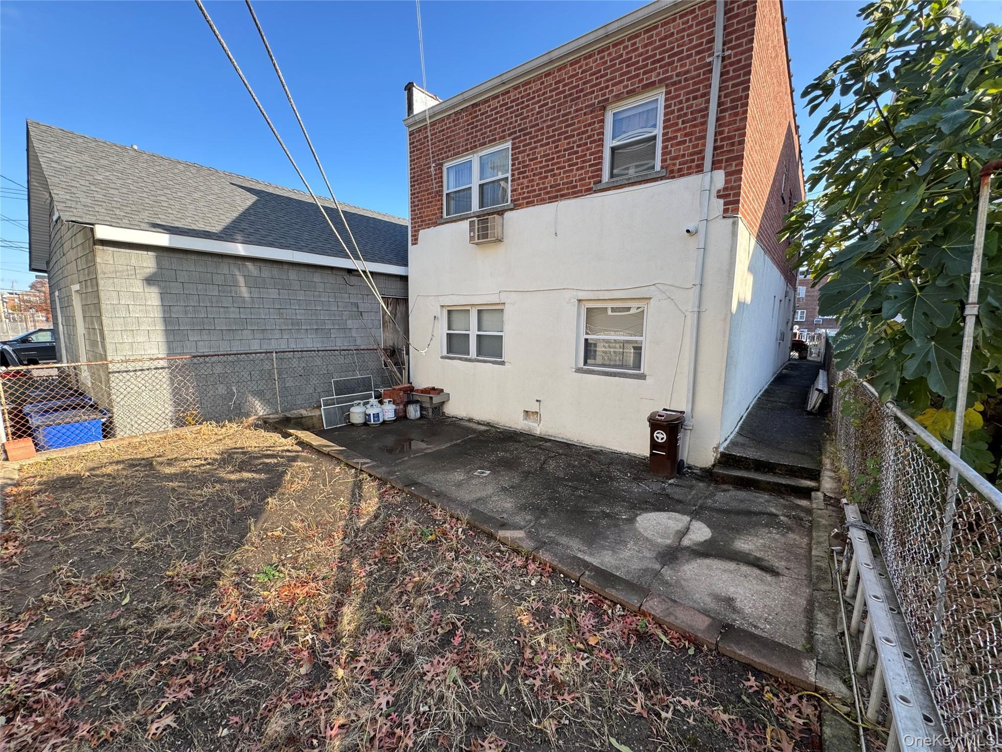 Single Family Waterbury Bronx, NY 10461, MLS-935563-6