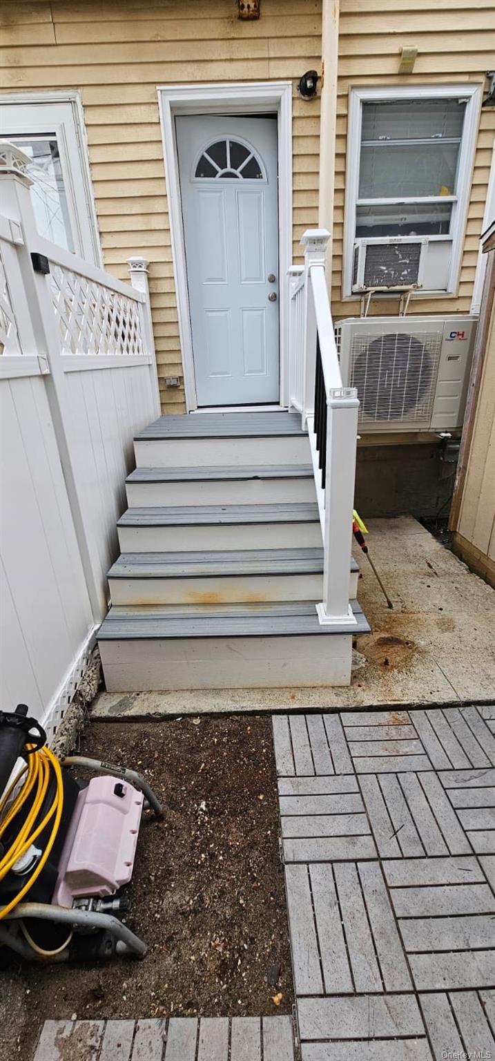 Single Family Beach 29th Queens, NY 11691, MLS-935568-17