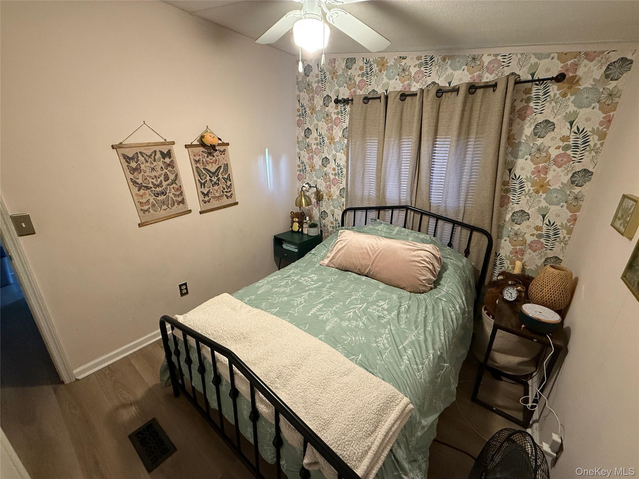 Single Family King George Orange County, NY 12553, MLS-935582-23