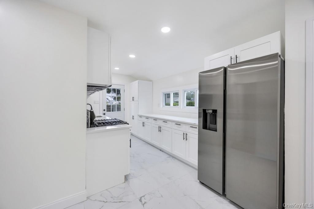 Single Family Claywood Suffolk County, NY 11717, MLS-935589-7