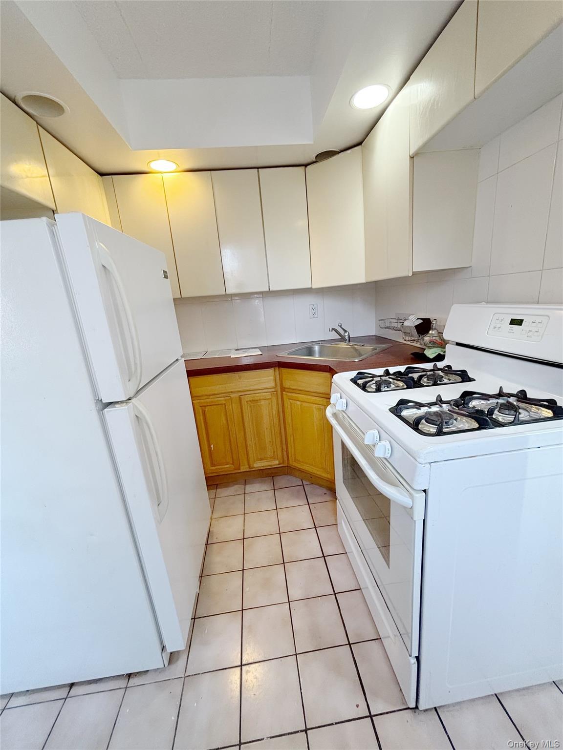 Condo 32nd Queens, NY 11354, MLS-935591-6