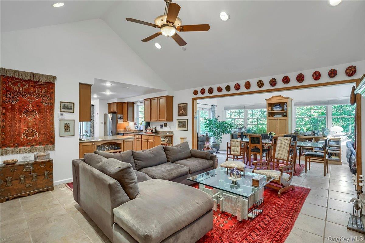 Single Family Overlook  Out Of Area, NY 18405, MLS-935600-10