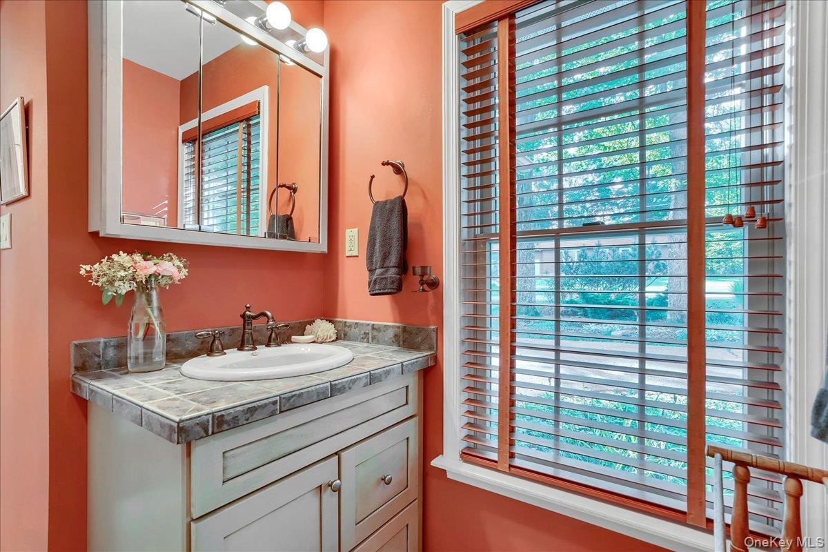 Single Family Overlook  Out Of Area, NY 18405, MLS-935600-23