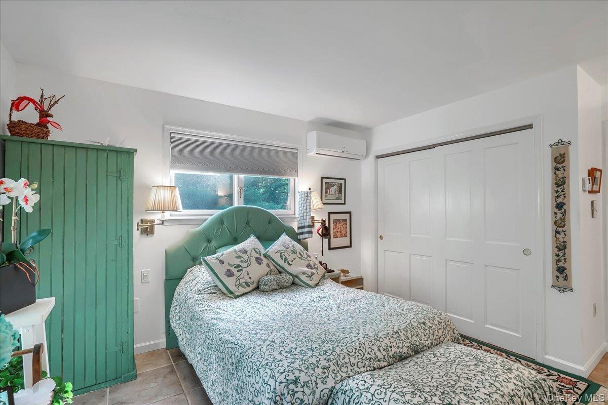 Single Family Overlook  Out Of Area, NY 18405, MLS-935600-27