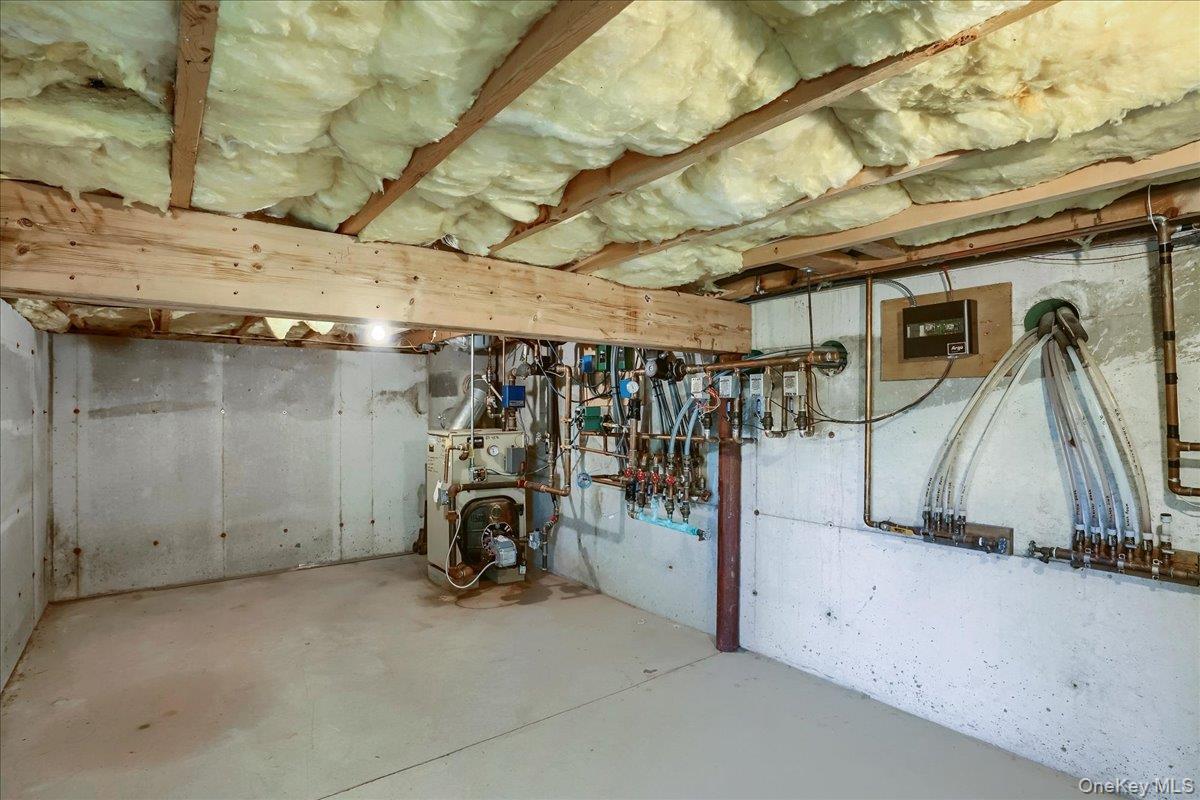 Single Family Overlook  Out Of Area, NY 18405, MLS-935600-30