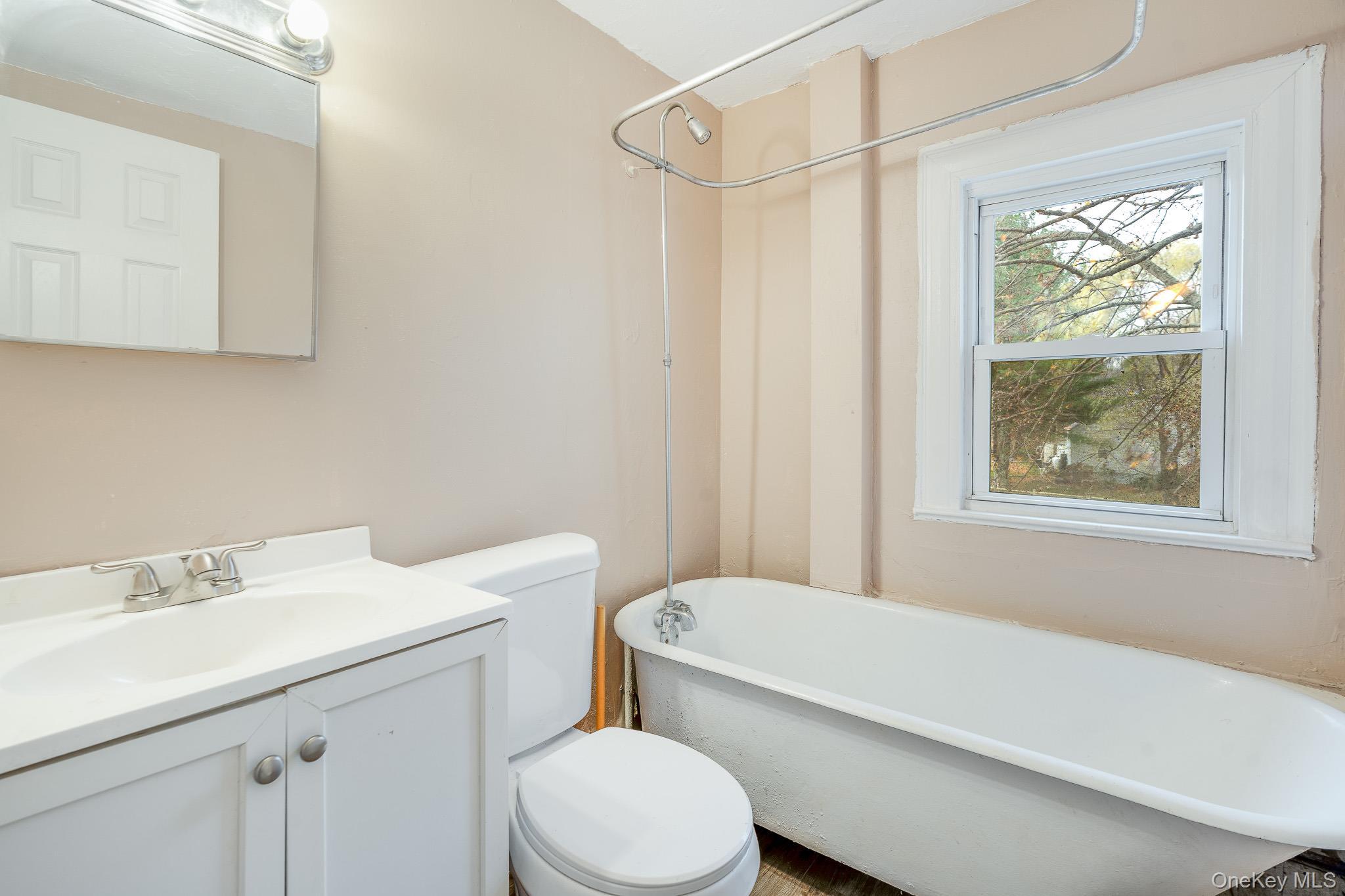 Single Family Quaker  Dutchess County, NY 12538, MLS-935614-16