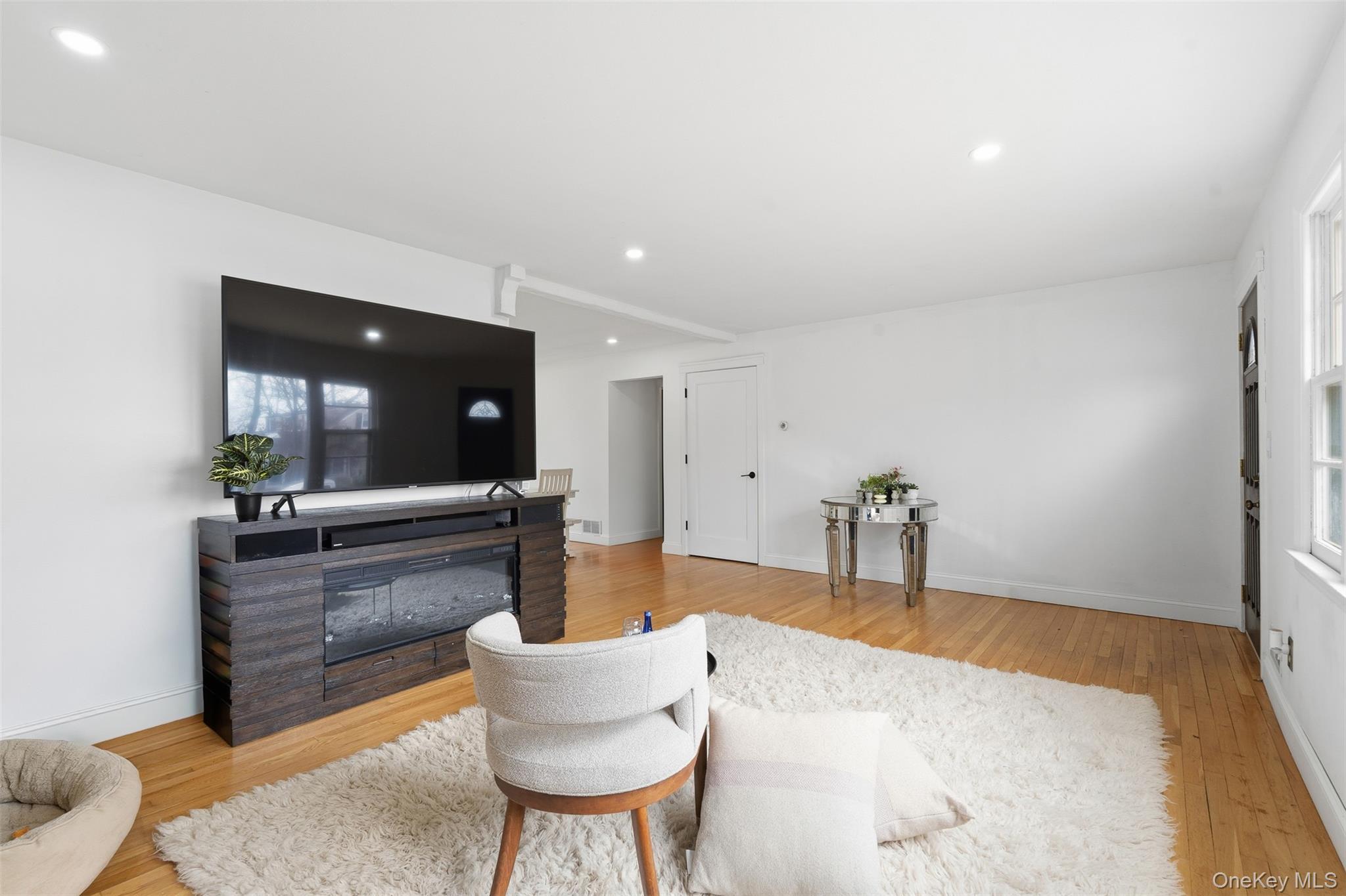 Single Family Hovenkamp Rockland County, NY 10954, MLS-935624-18