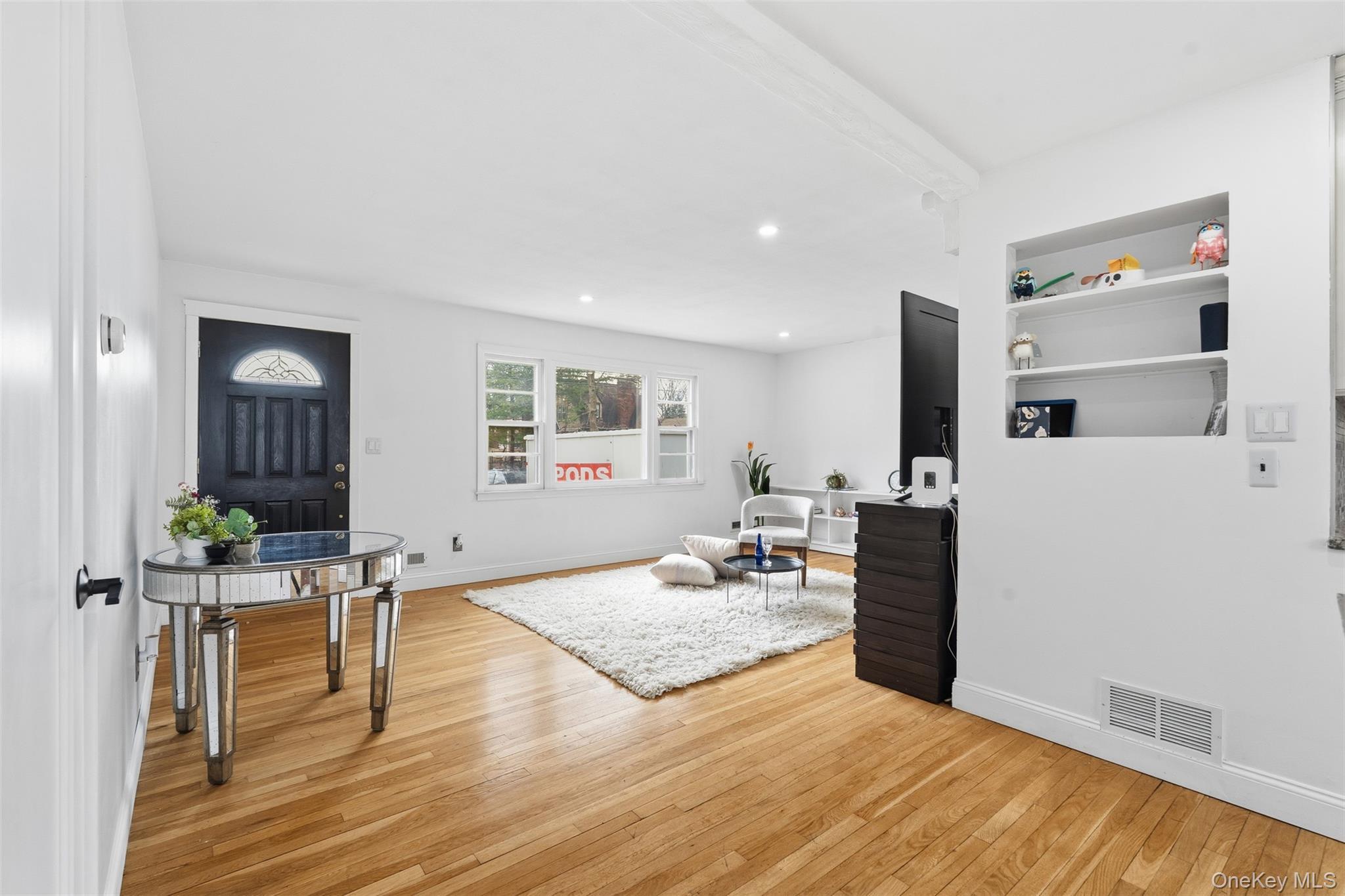 Single Family Hovenkamp Rockland County, NY 10954, MLS-935624-21