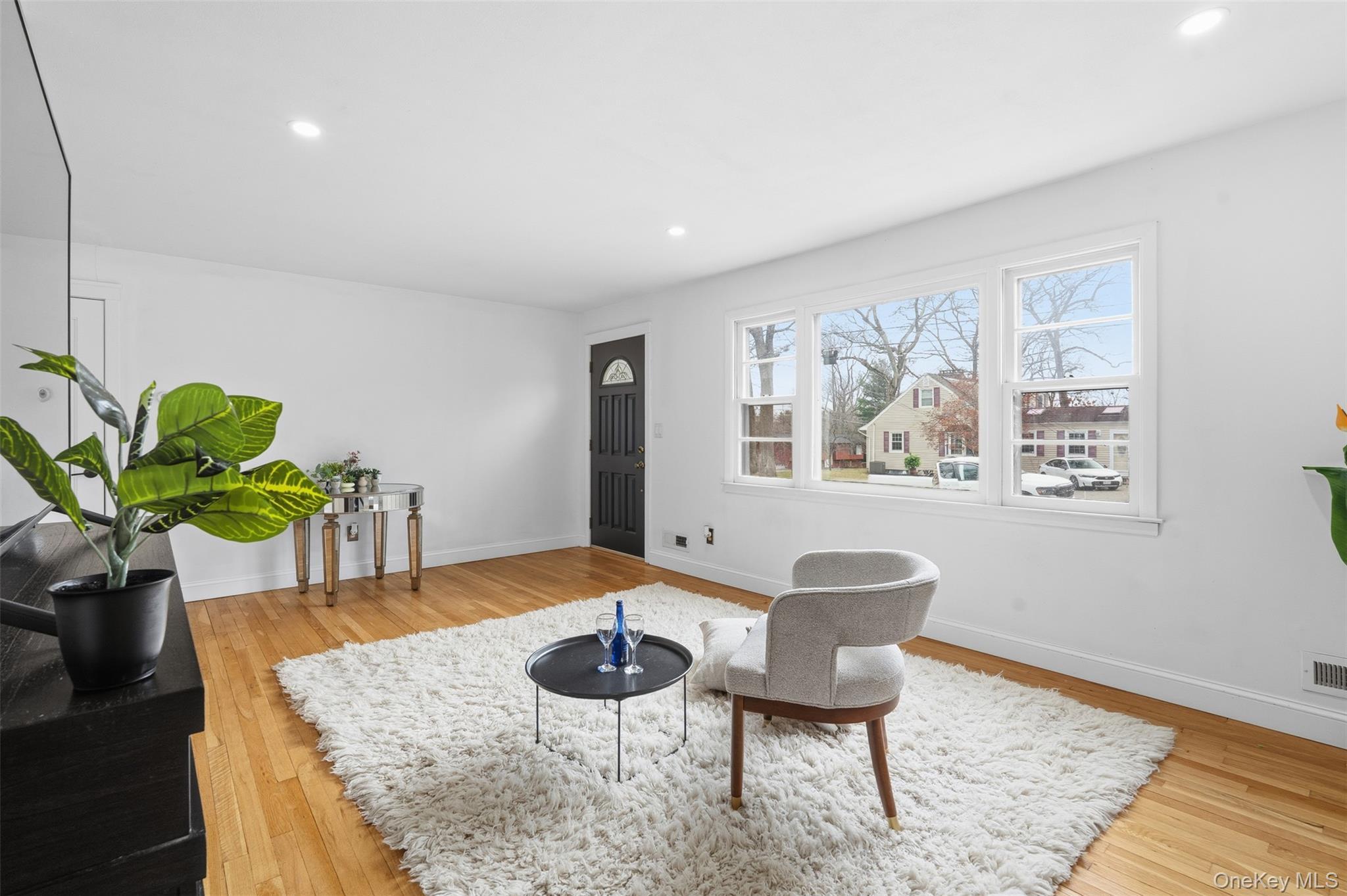 Single Family Hovenkamp Rockland County, NY 10954, MLS-935624-22