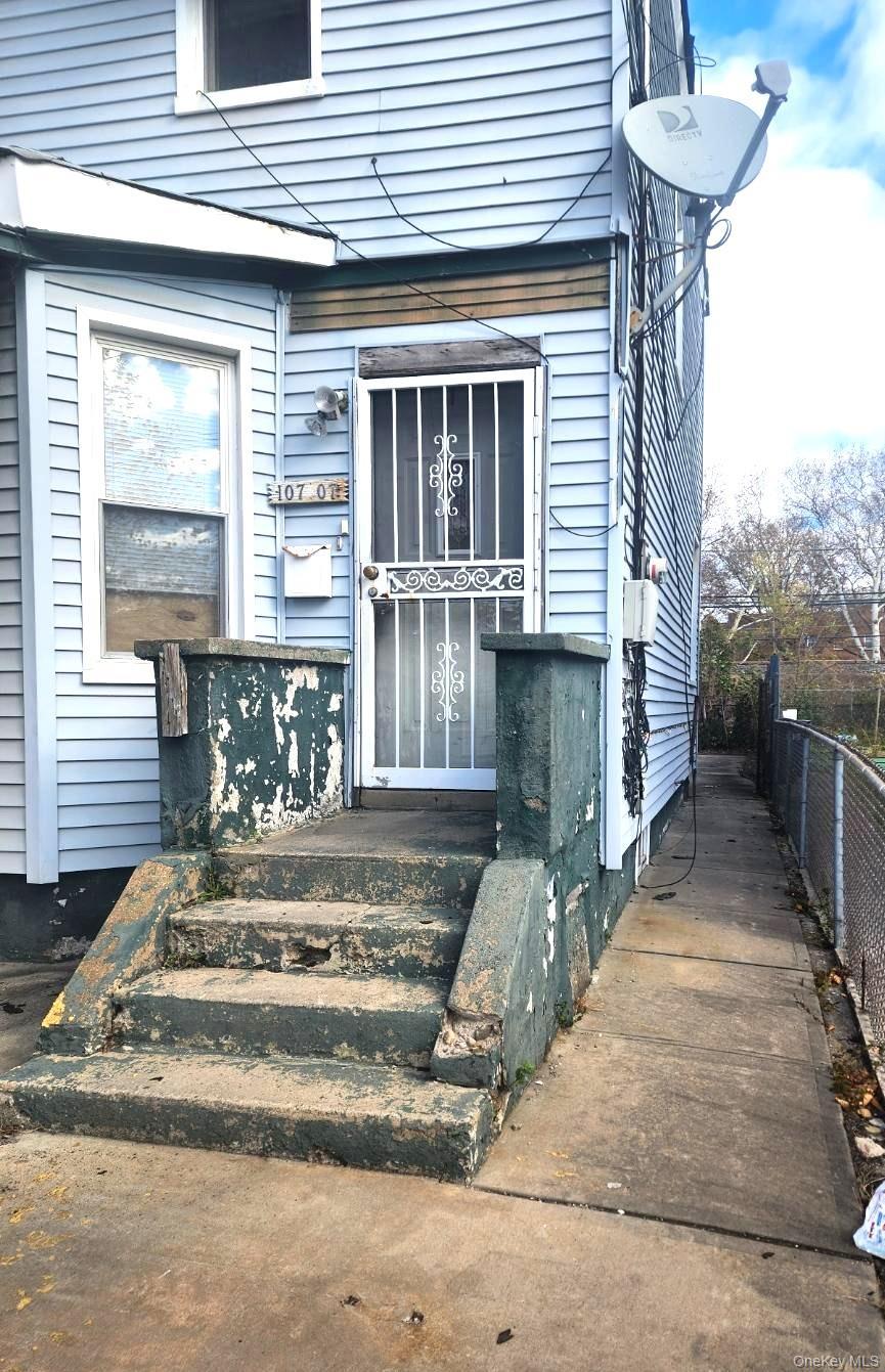 Single Family 157th Street  Queens, NY 11433, MLS-935625-2