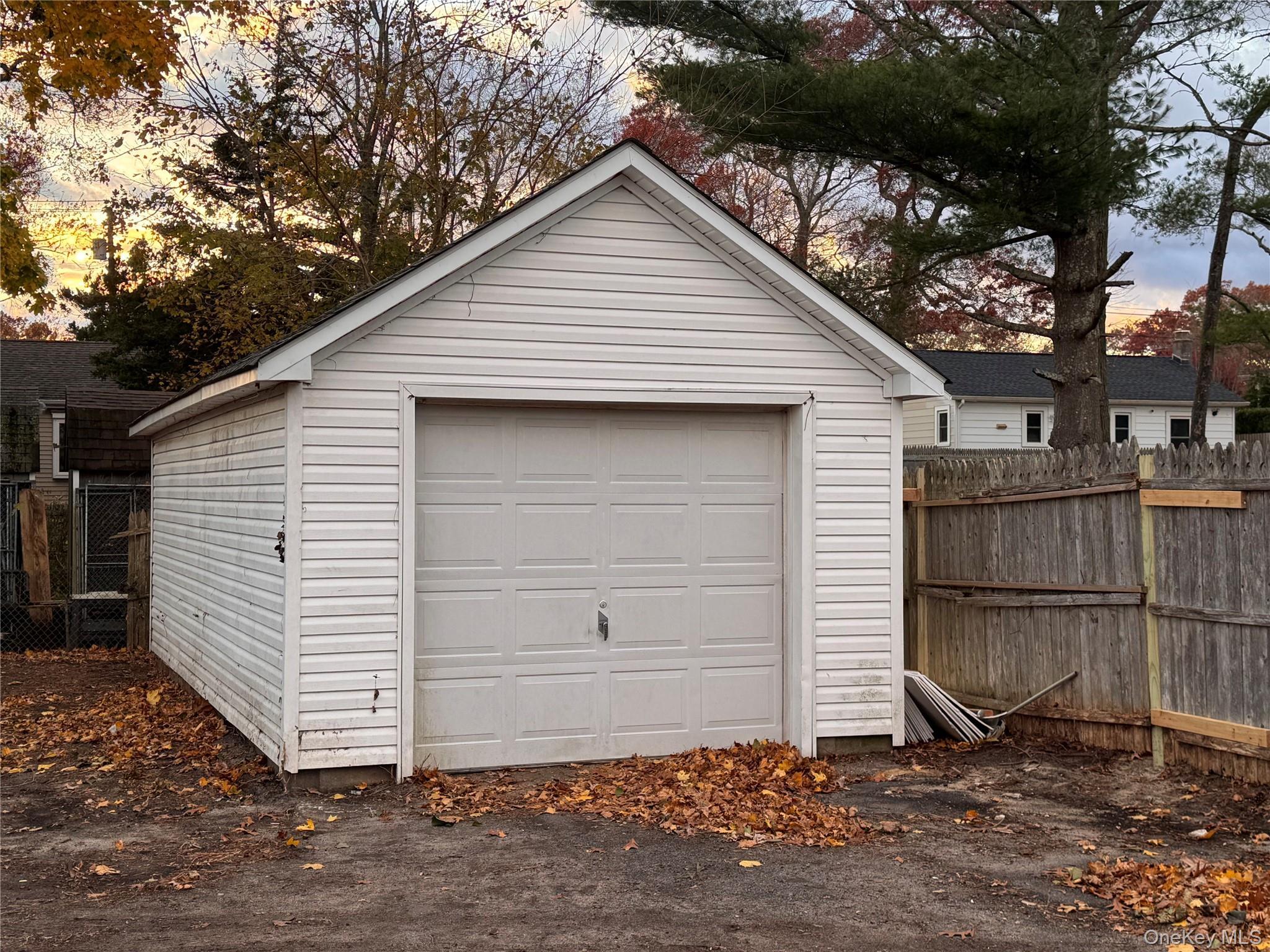 Single Family Sweezy  Suffolk County, NY 11901, MLS-935631-11