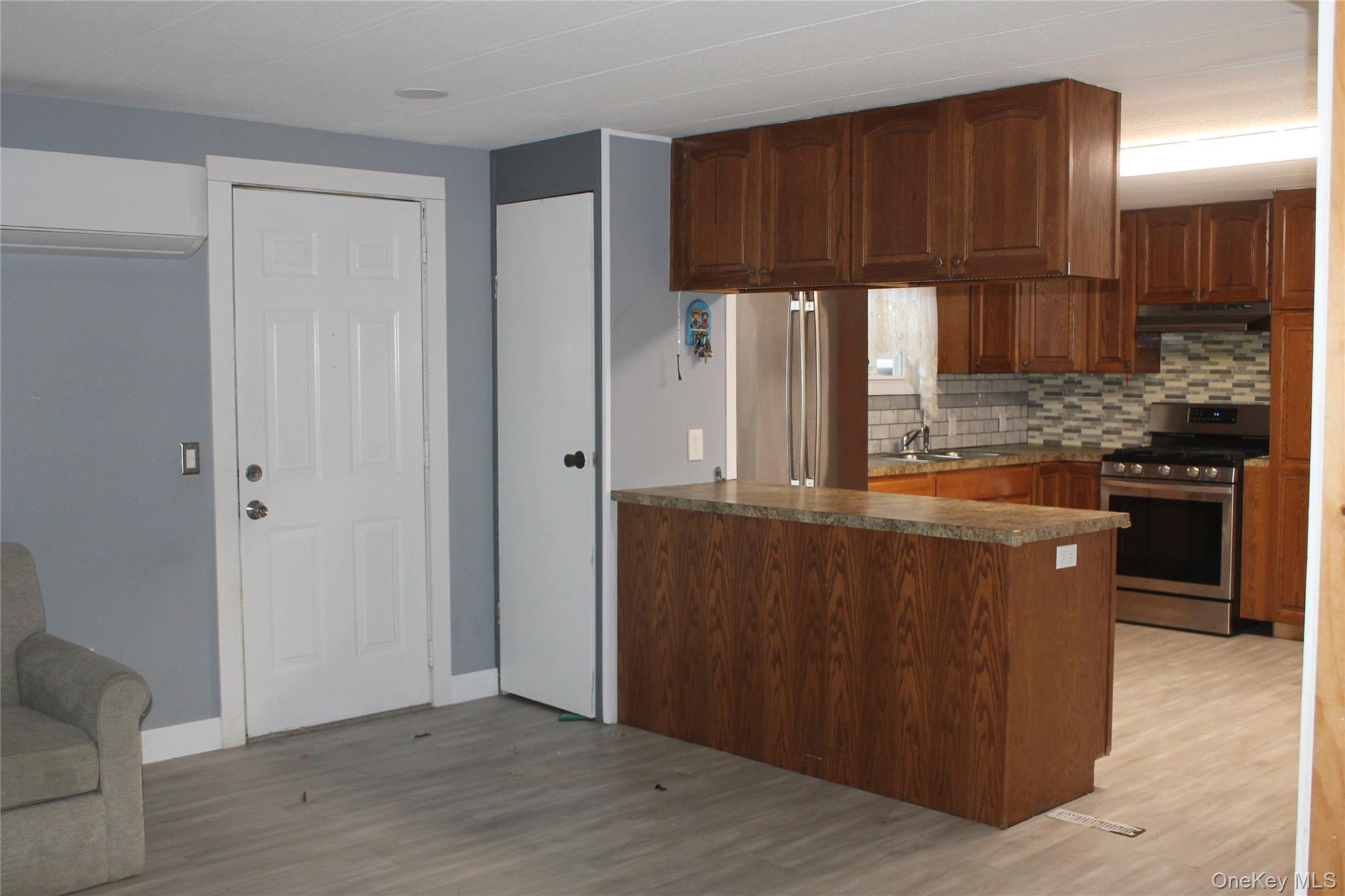 Single Family Elm  Dutchess County, NY 12569, MLS-935635-8